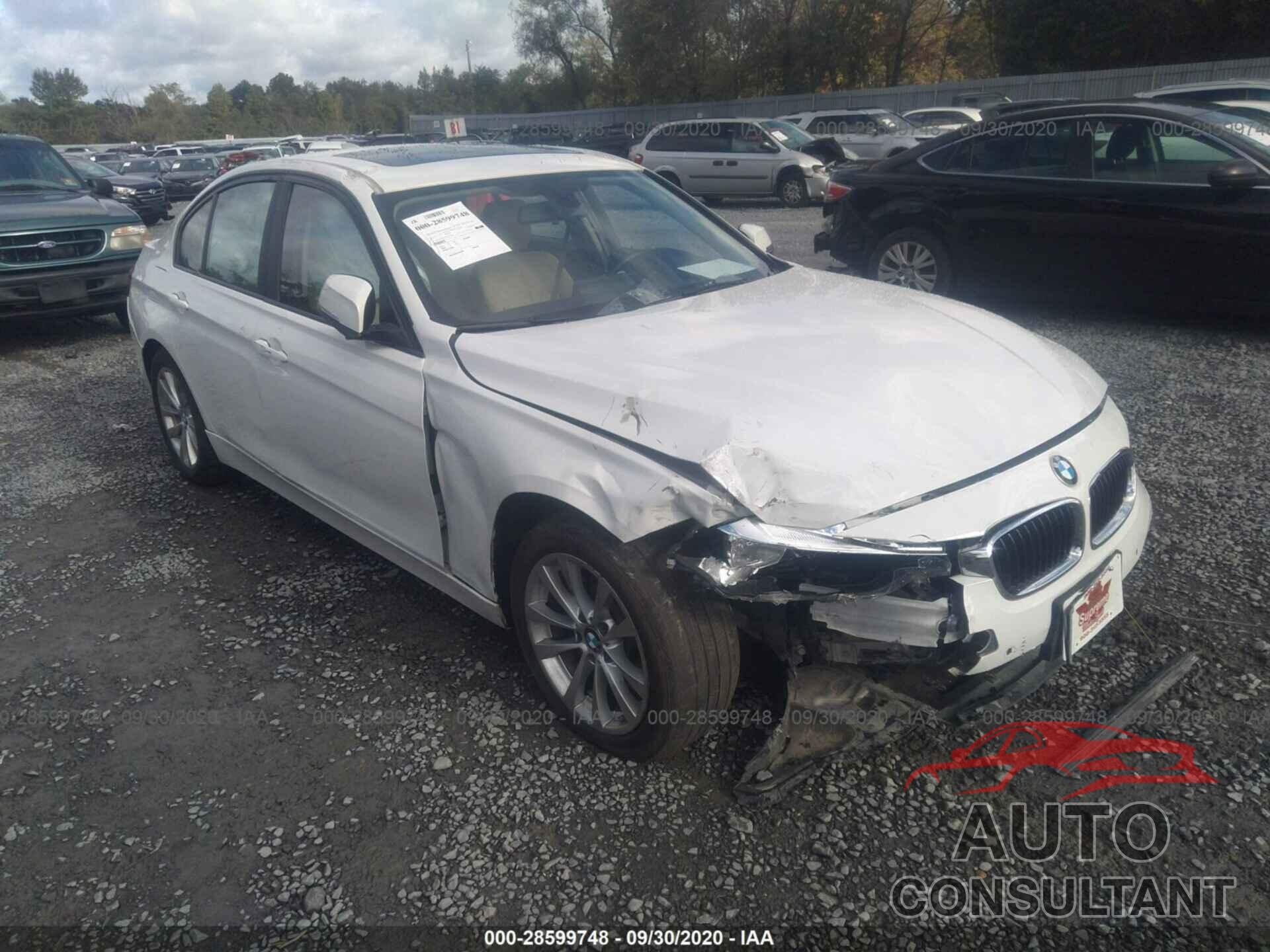 BMW 3 SERIES 2017 - WBA8E5G5XHNU22288