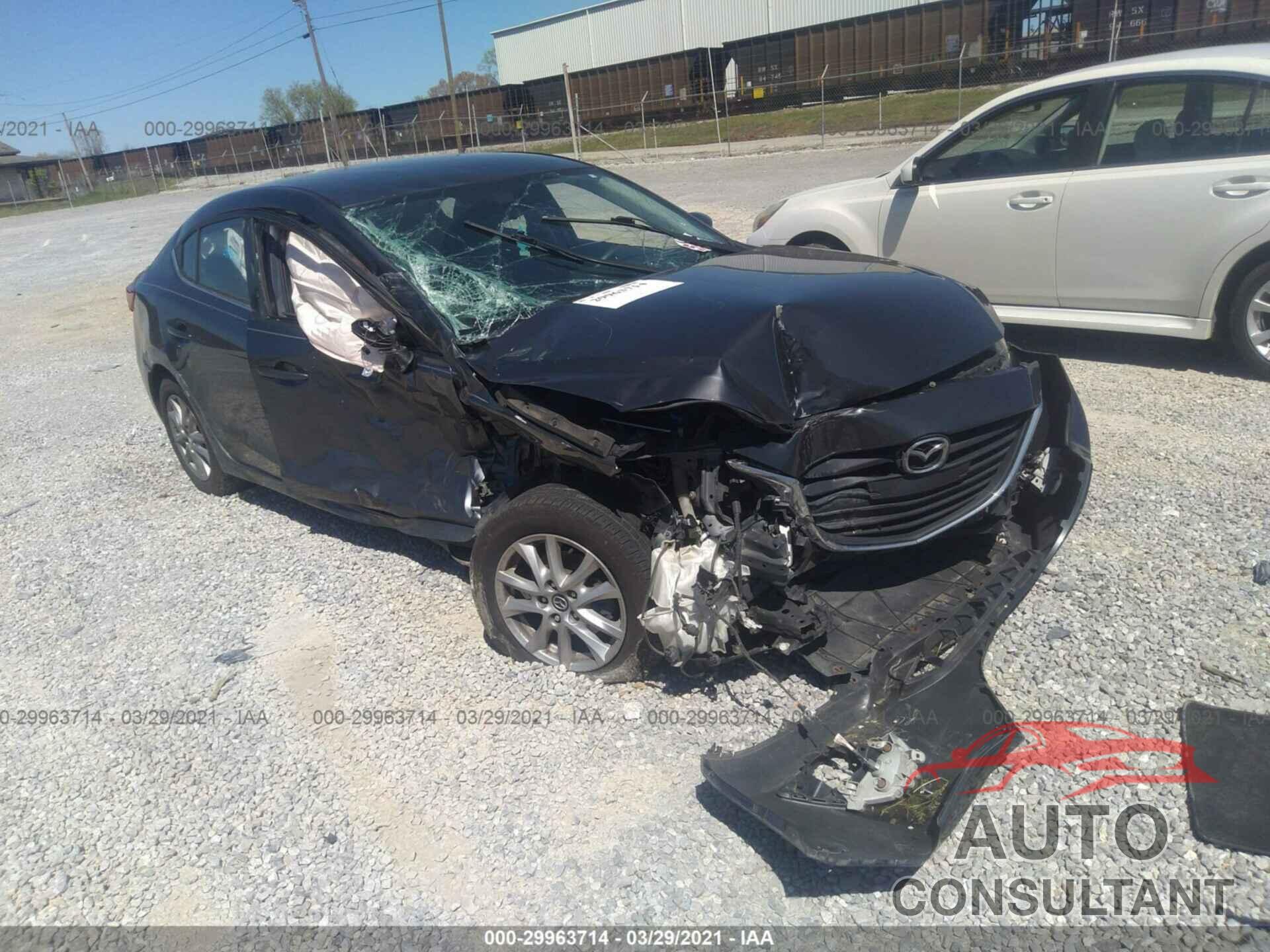 MAZDA MAZDA3 2016 - JM1BM1U78G1303235