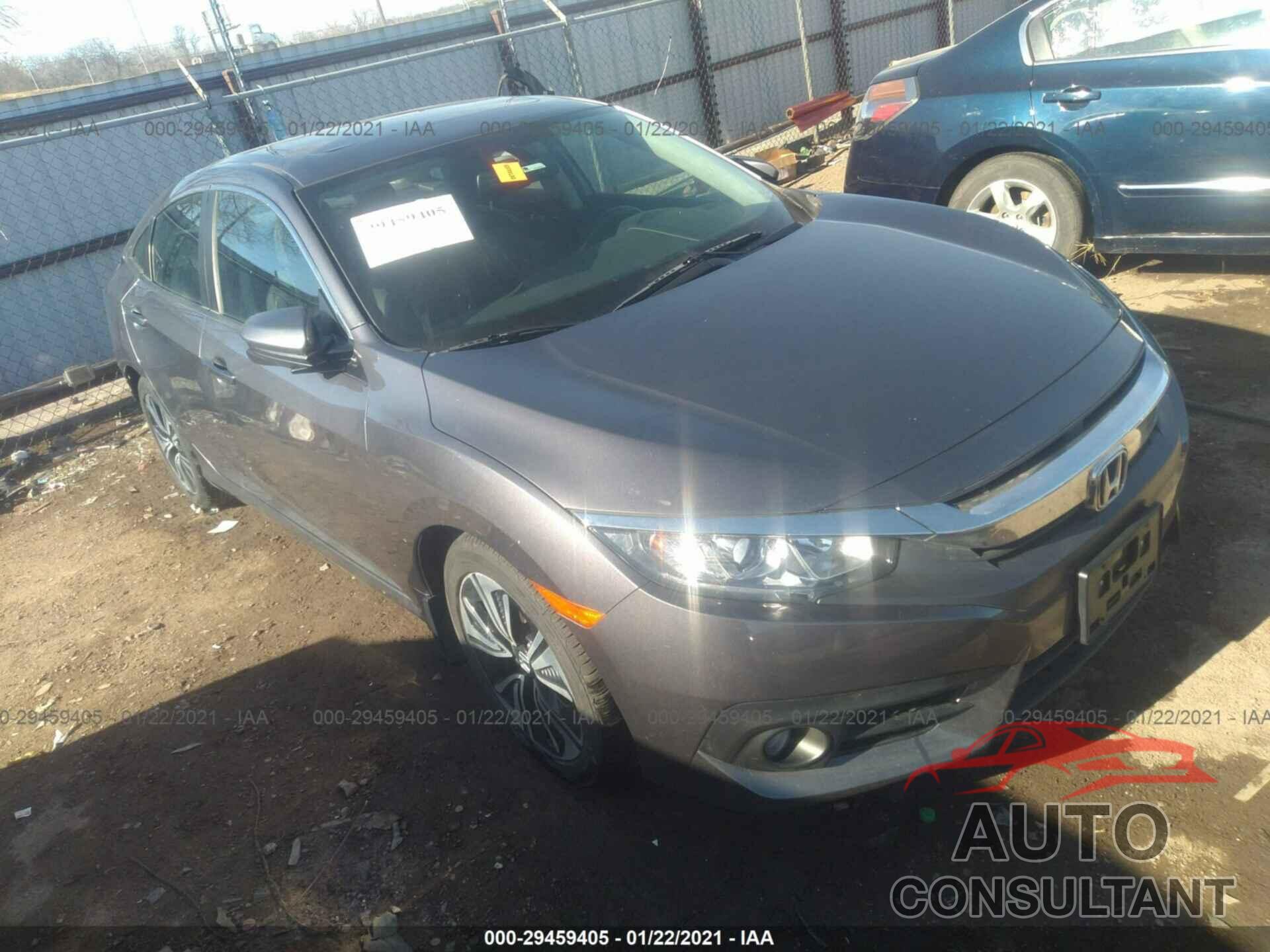 HONDA CIVIC SEDAN 2017 - 19XFC1F71HE011586