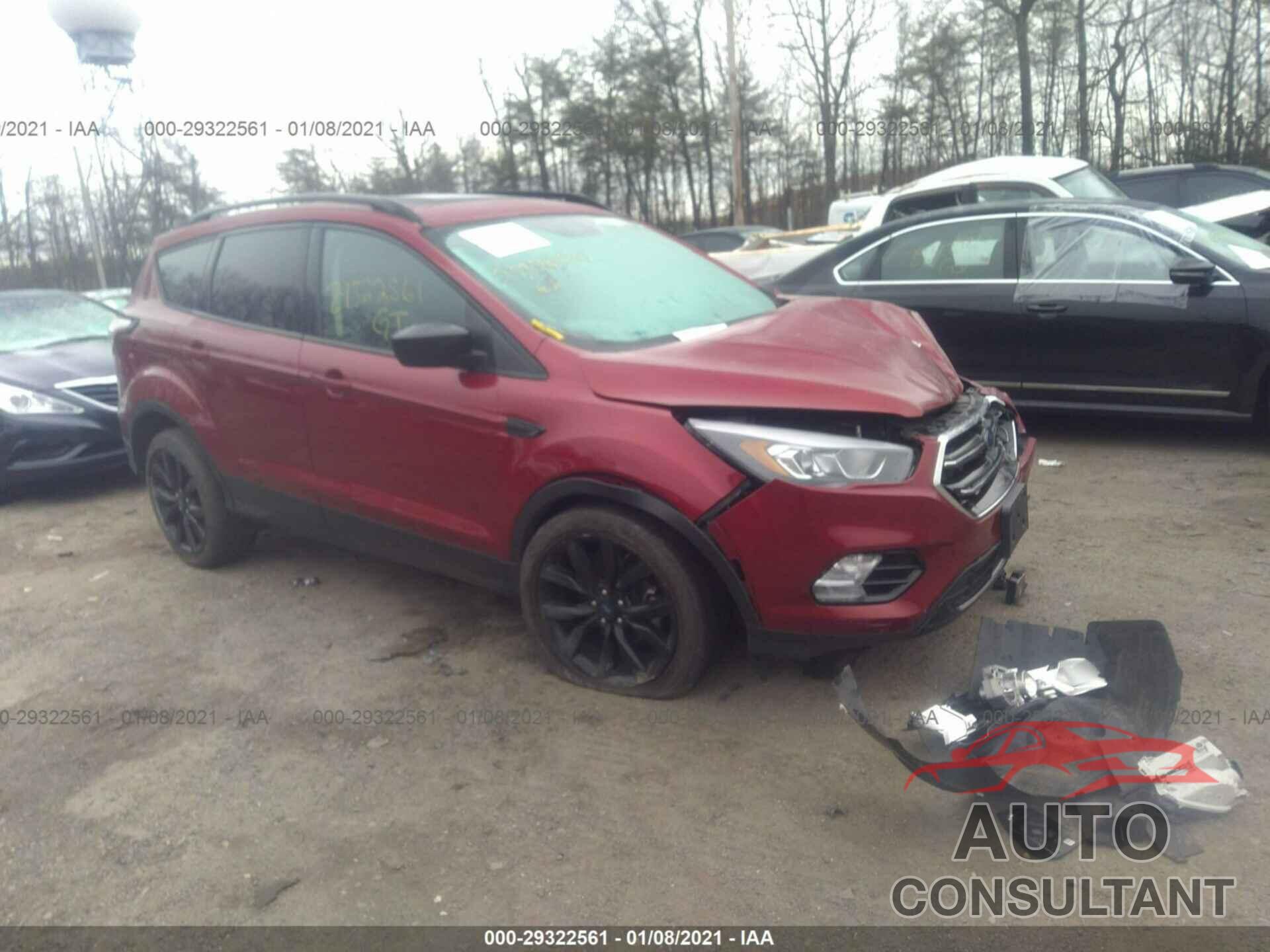 FORD ESCAPE 2017 - 1FMCU0GD3HUF03094