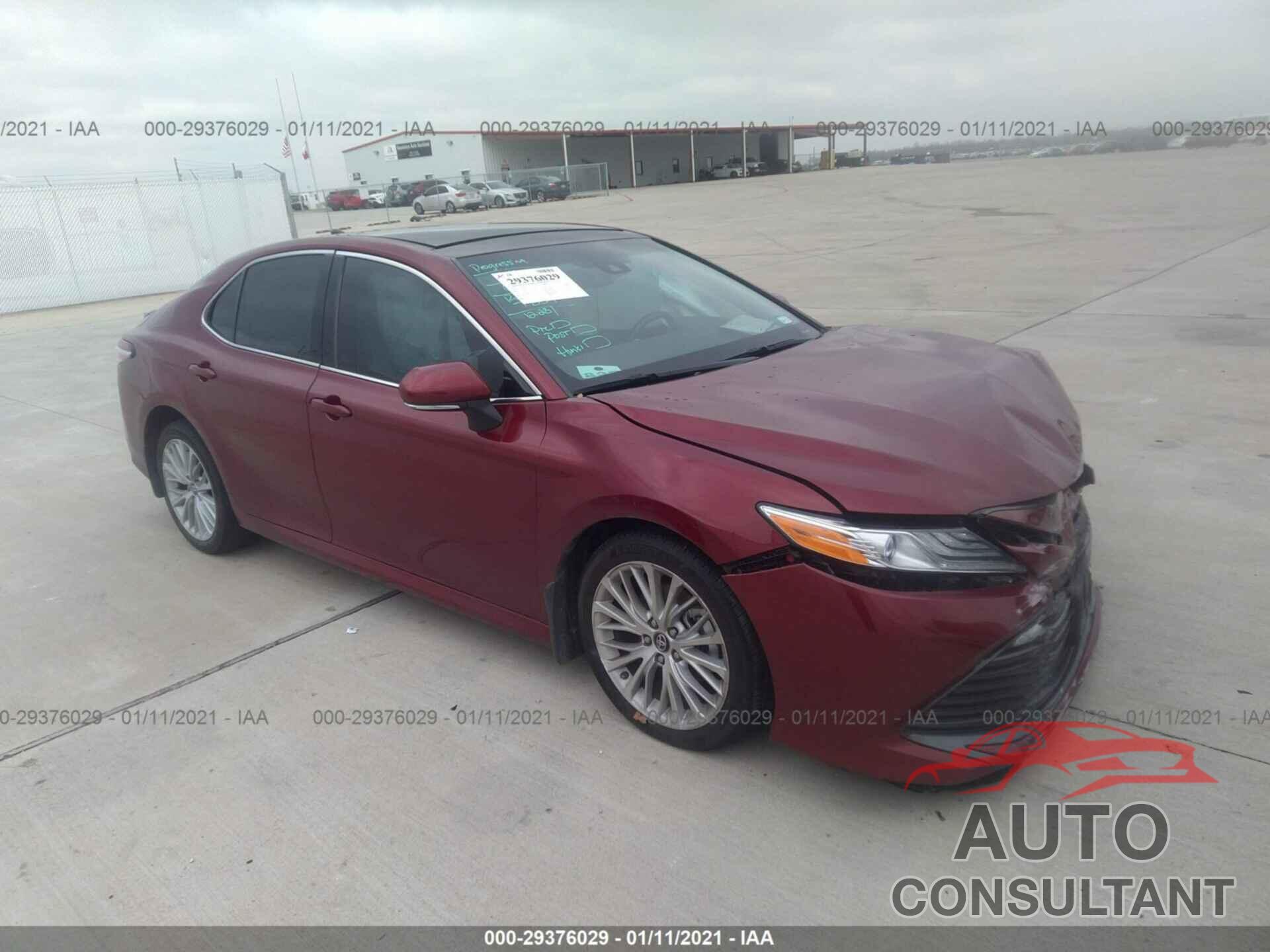 TOYOTA CAMRY 2019 - 4T1B11HKXKU752393