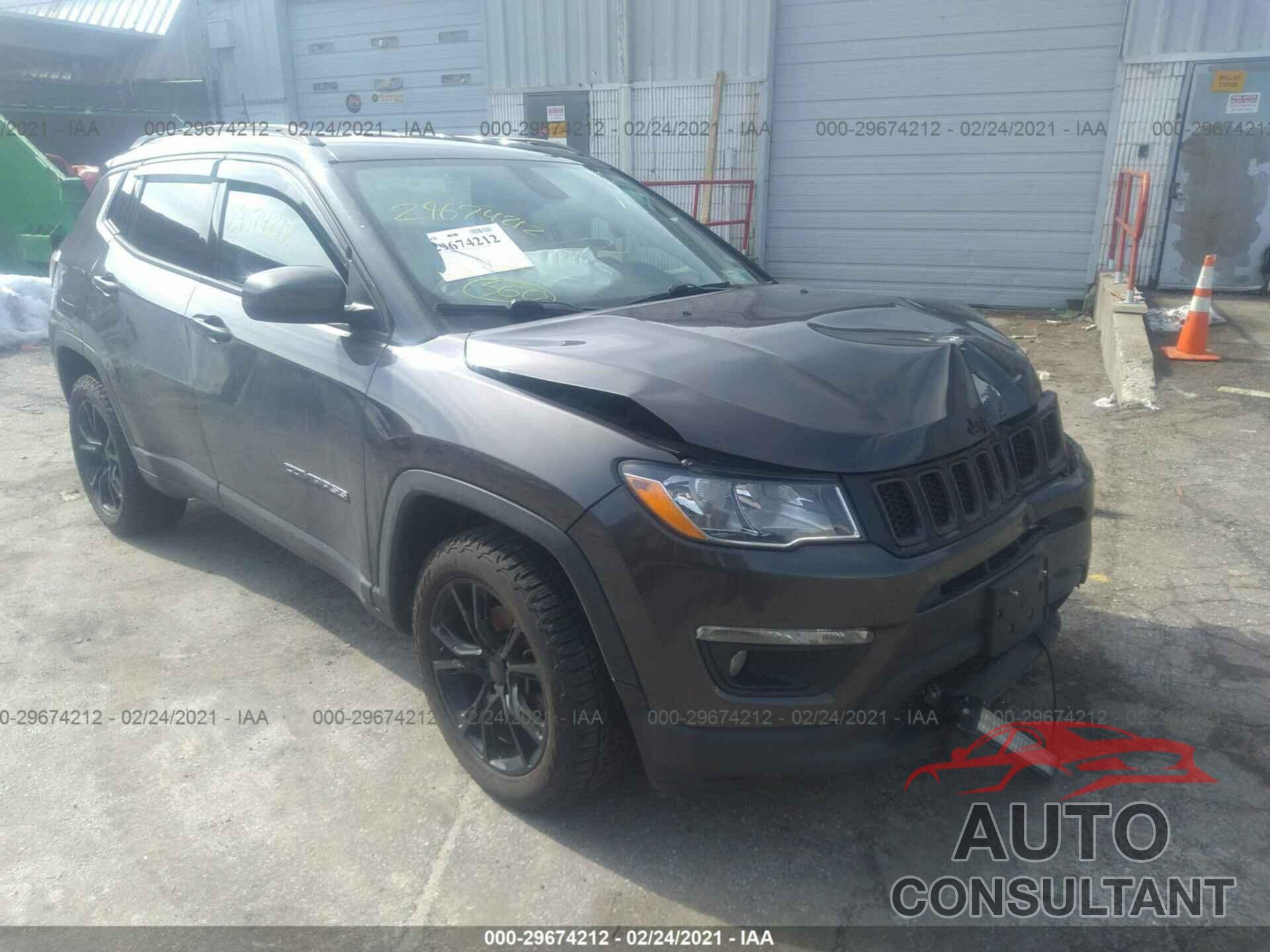 JEEP COMPASS 2018 - 3C4NJDBB9JT282524