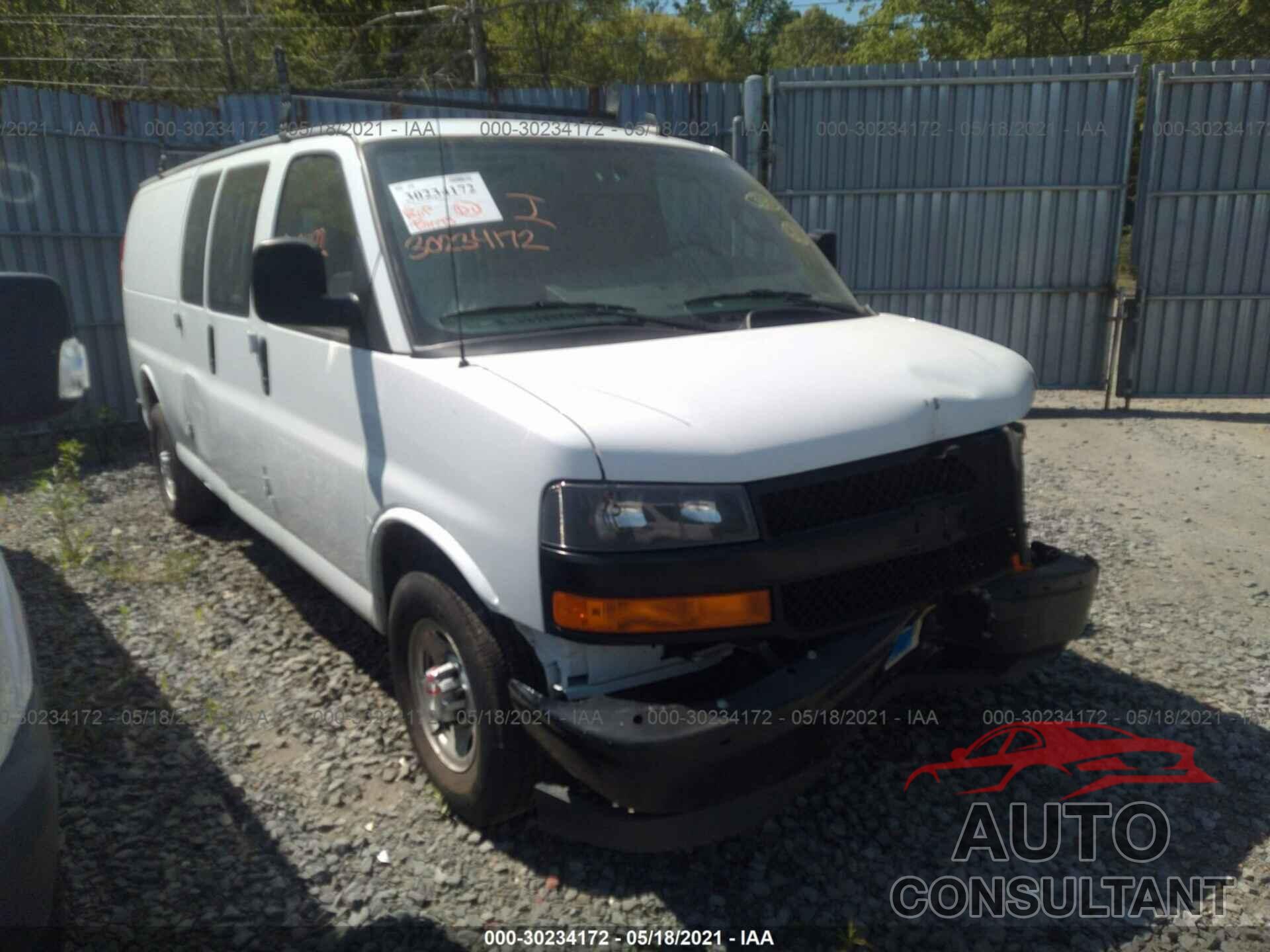 CHEVROLET EXPRESS CARGO VAN 2018 - 1GCZGHFG2J1163752