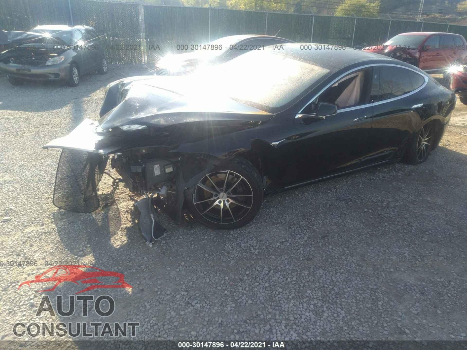 TESLA MODEL S 2017 - 5YJSA1E15HF202424