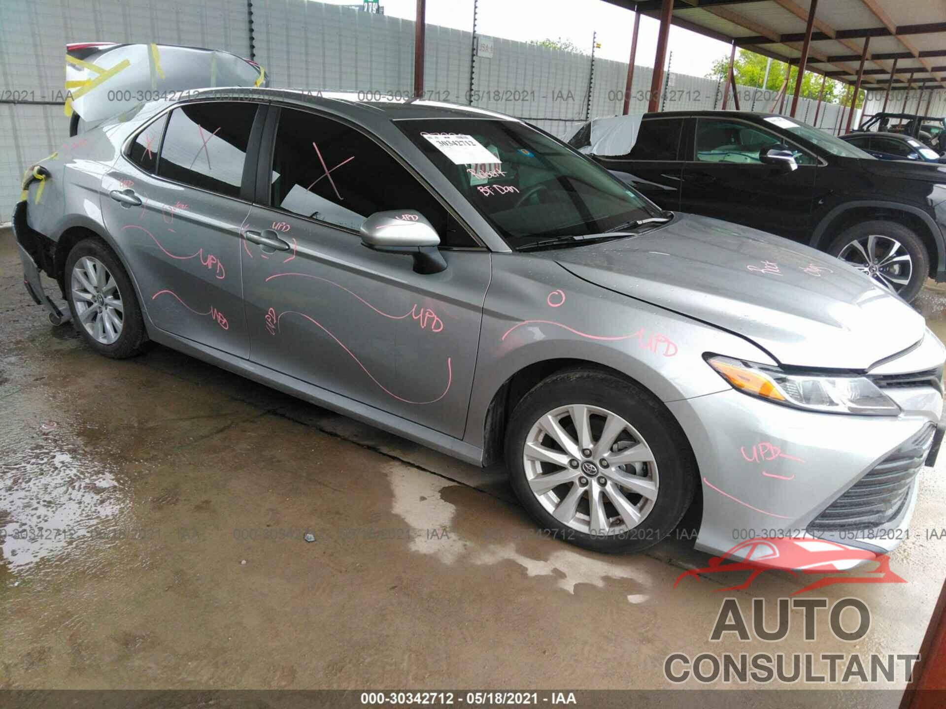 TOYOTA CAMRY 2019 - 4T1B11HK5KU198339