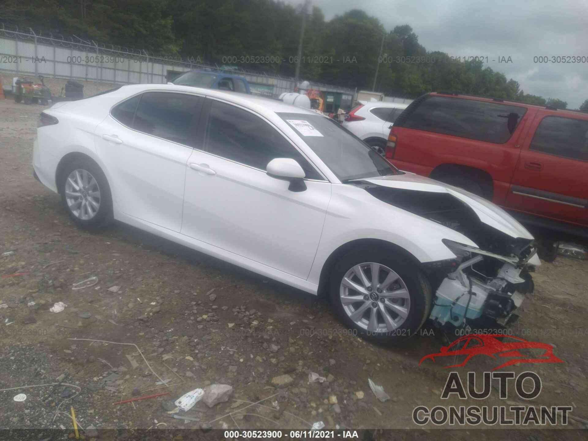 TOYOTA CAMRY 2019 - 4T1B11HK1KU680998