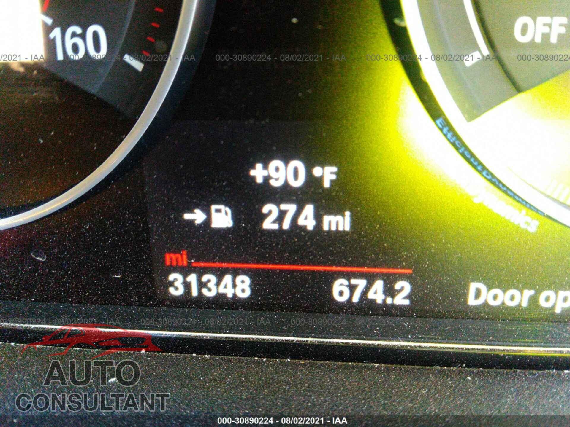 BMW 3 SERIES 2016 - WBA8E9G59GNU27763