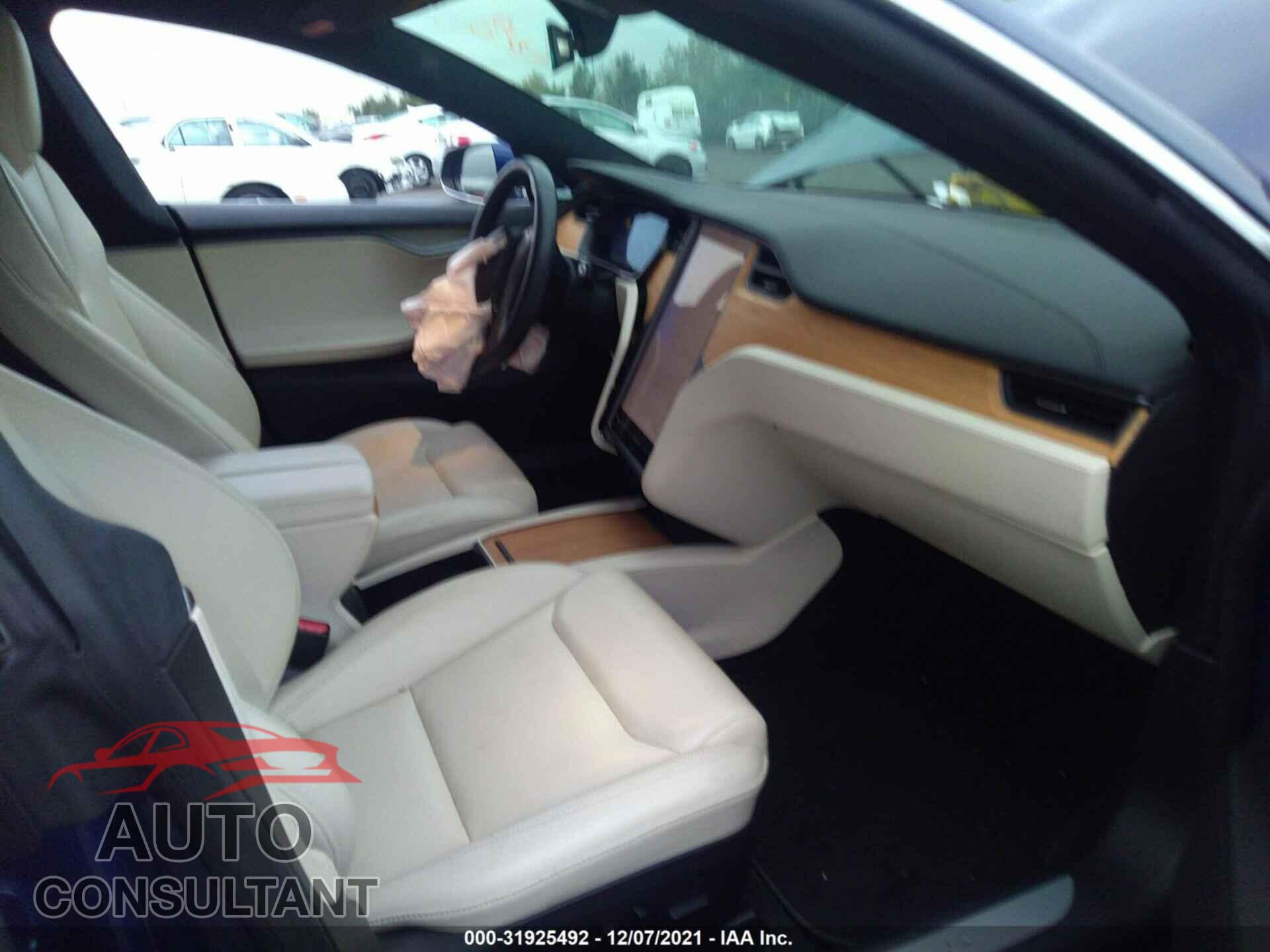 TESLA MODEL S 2020 - 5YJSA1E43LF364779