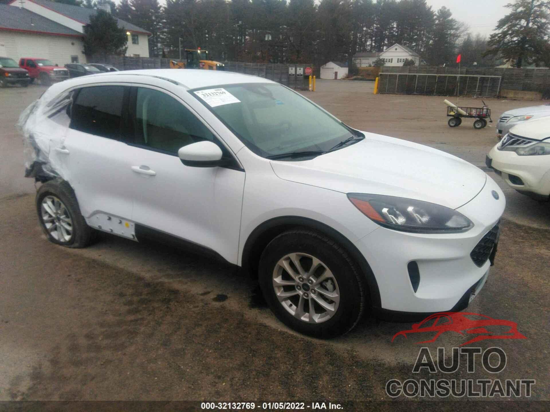FORD ESCAPE 2021 - 1FMCU9G68MUA01617