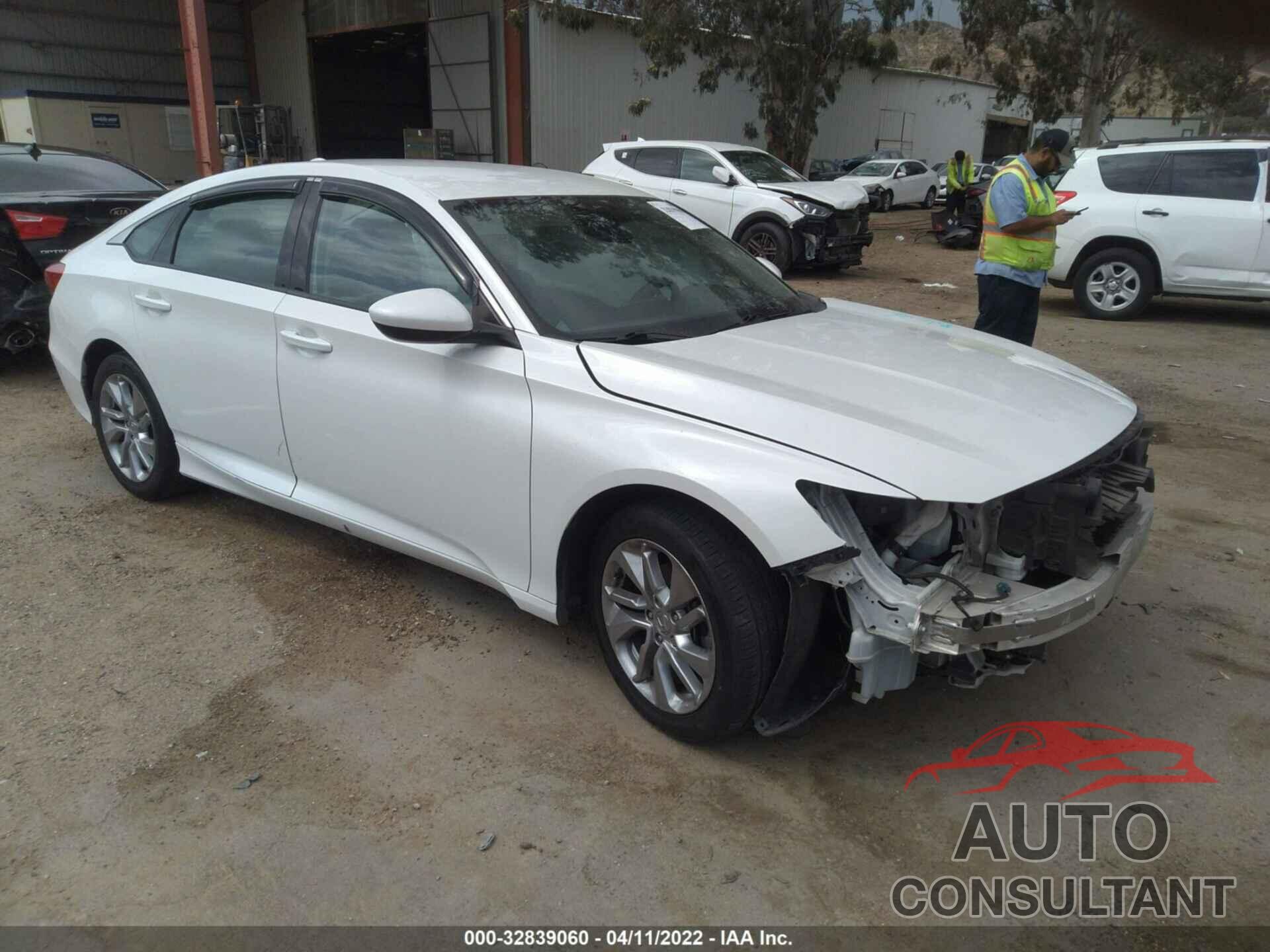 HONDA ACCORD SEDAN 2018 - 1HGCV1F1XJA136931