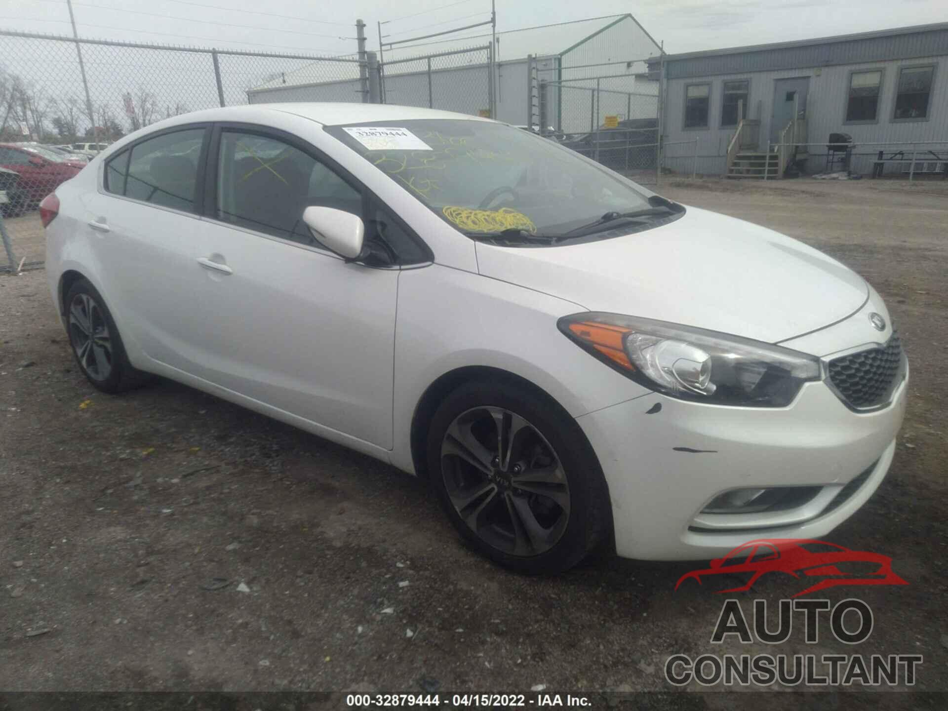 KIA FORTE 2016 - KNAFX4A86G5522367