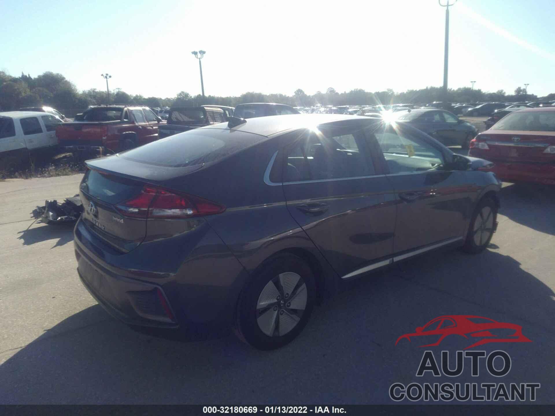 HYUNDAI IONIQ HYBRID 2021 - KMHC75LC5MU260271