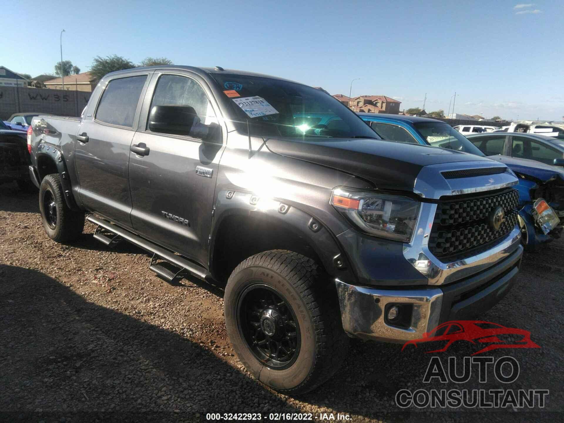 TOYOTA TUNDRA 4WD 2018 - 5TFDY5F16JX720242