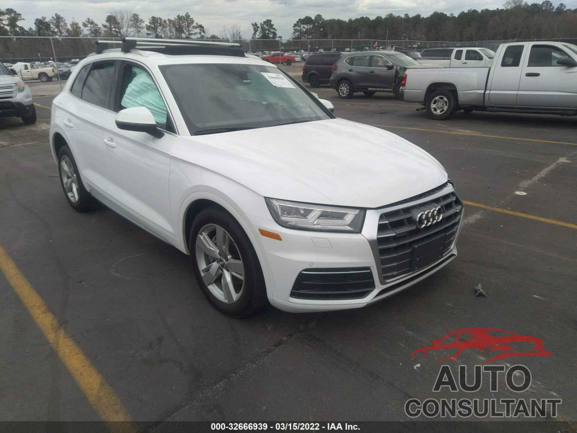 AUDI Q5 2018 - WA1BNAFY0J2026160