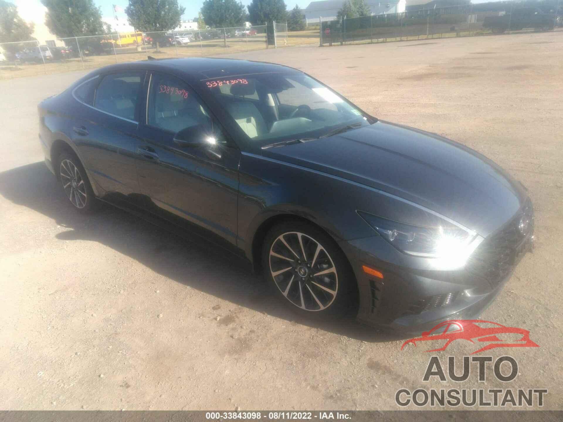 HYUNDAI SONATA 2022 - KMHL34J27NA206246