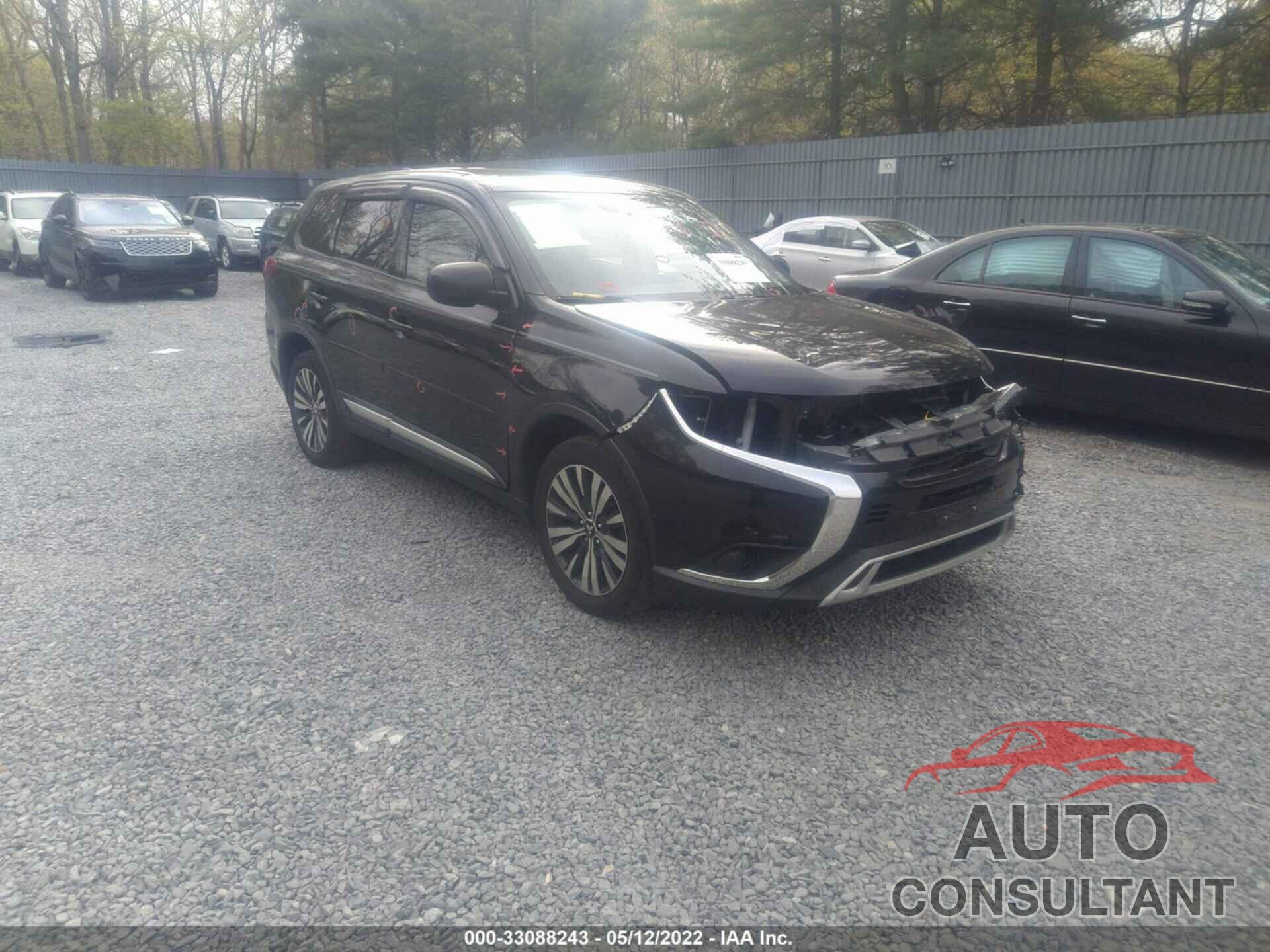 MITSUBISHI OUTLANDER 2019 - JA4AZ3A35KZ015476