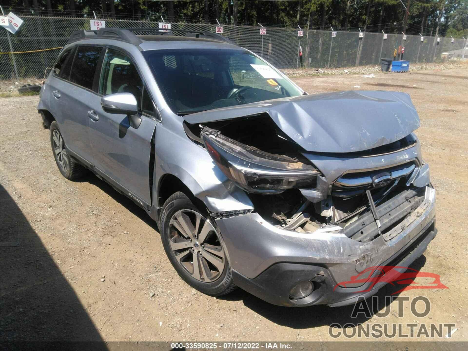 SUBARU OUTBACK 2018 - 4S4BSENC2J3258485