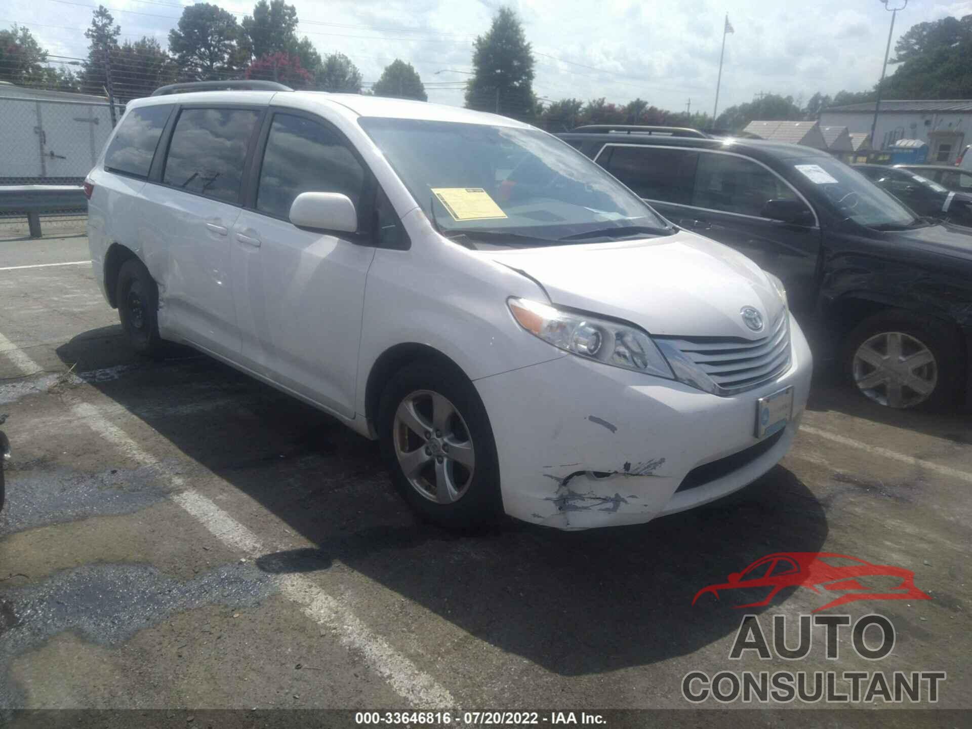 TOYOTA SIENNA 2017 - 5TDKZ3DC4HS823494