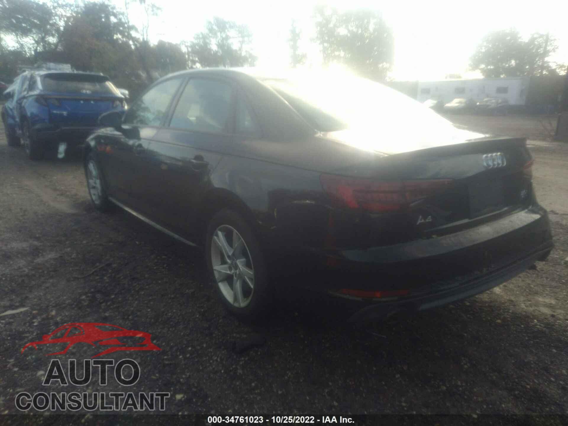 AUDI A4 2018 - WAUDNAF47JN018564