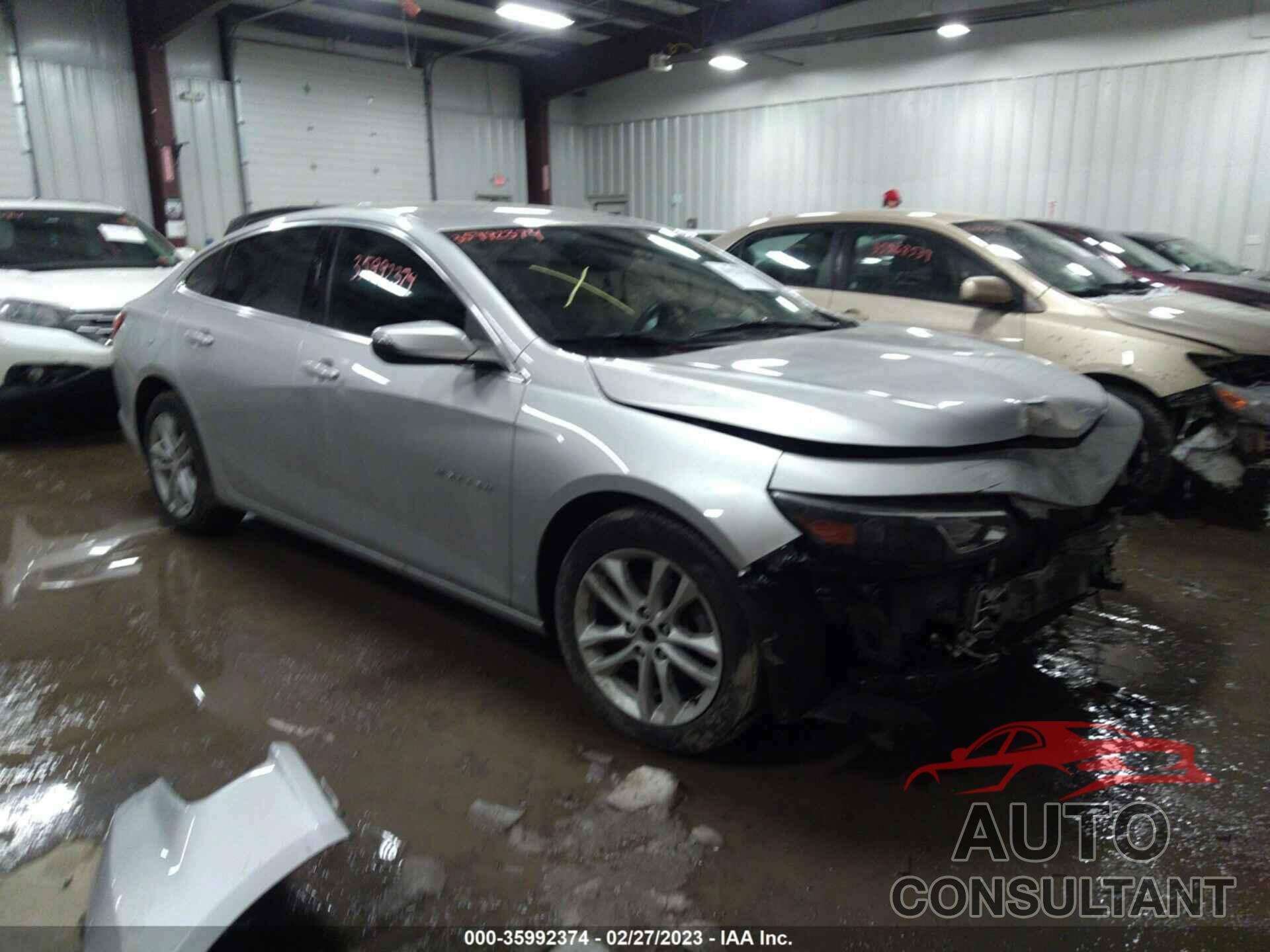 CHEVROLET MALIBU 2017 - 1G1ZE5ST6HF232777