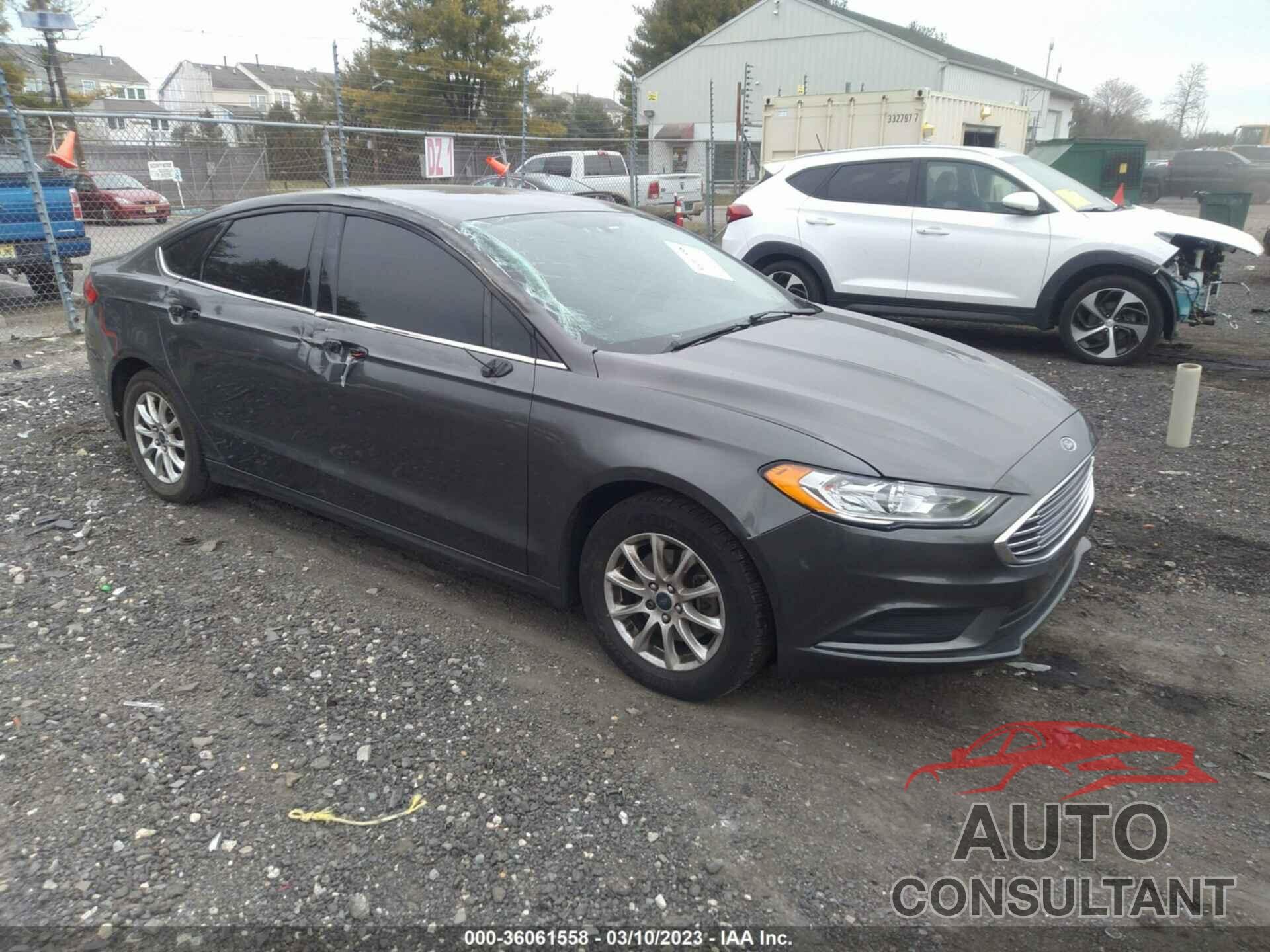 FORD FUSION 2017 - 3FA6P0G72HR102605
