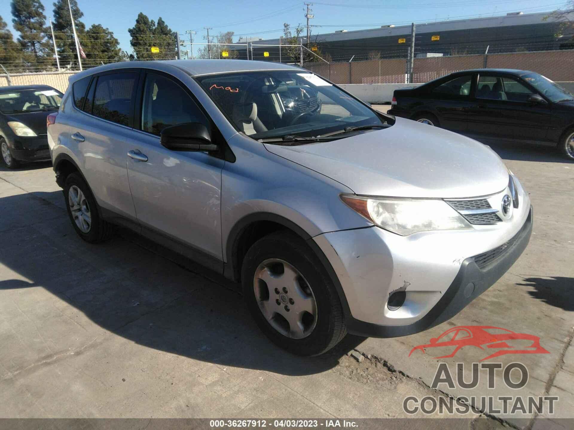 TOYOTA RAV4 2015 - JTMZFREV5FJ038342