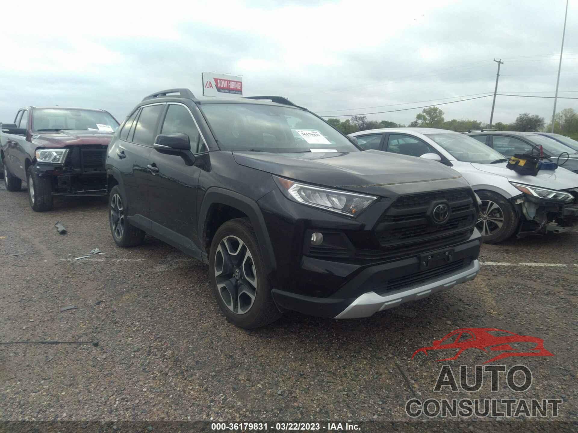 TOYOTA RAV4 2021 - 2T3J1RFV8MW202823
