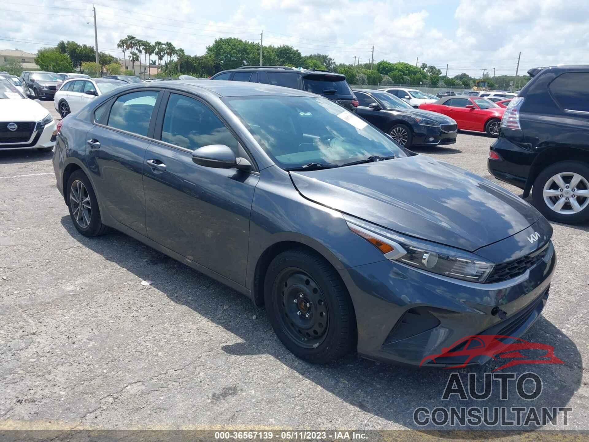 KIA FORTE 2022 - 3KPF24AD5NE418209