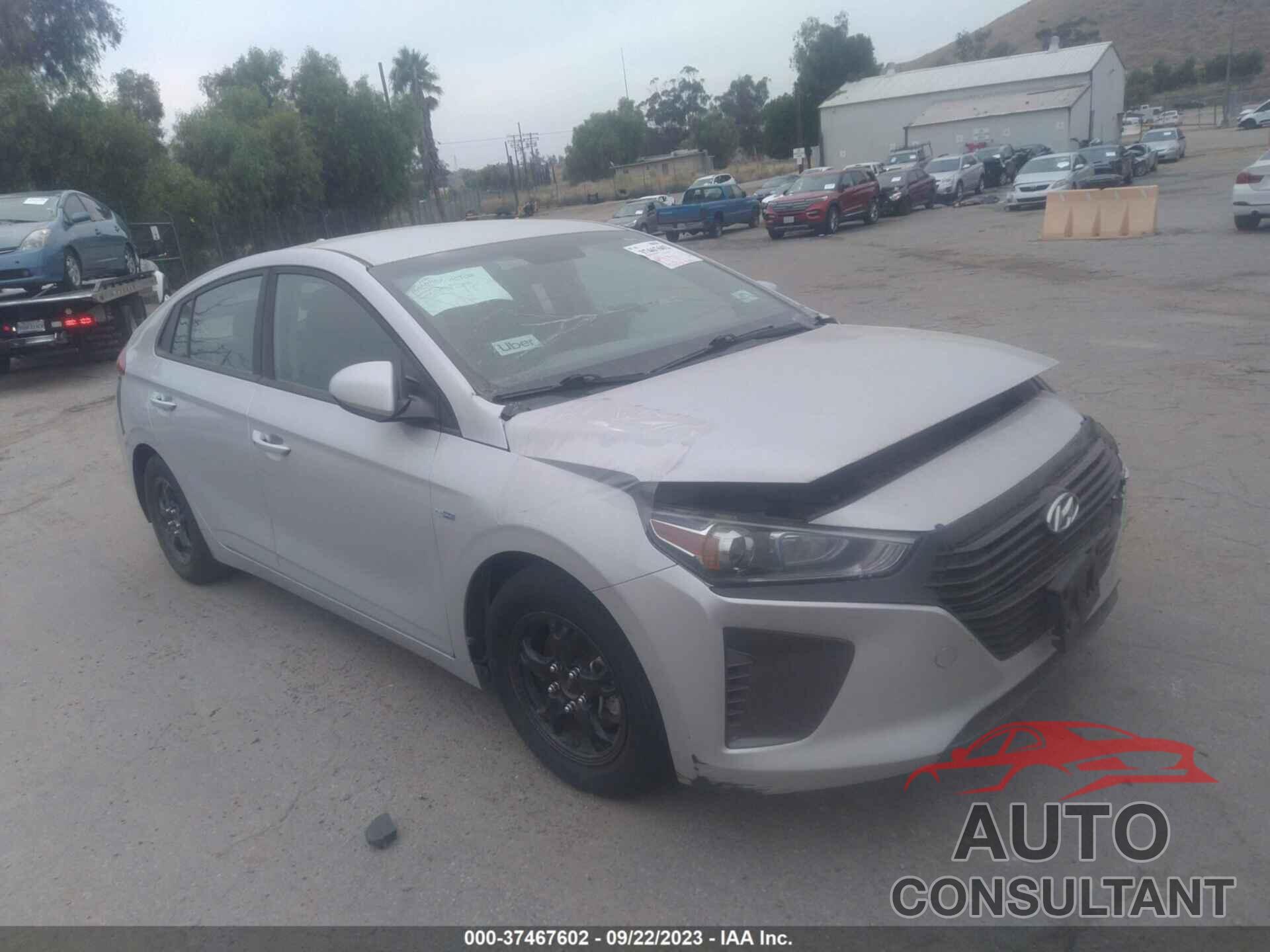 HYUNDAI IONIQ HYBRID 2018 - KMHC65LC0JU083269