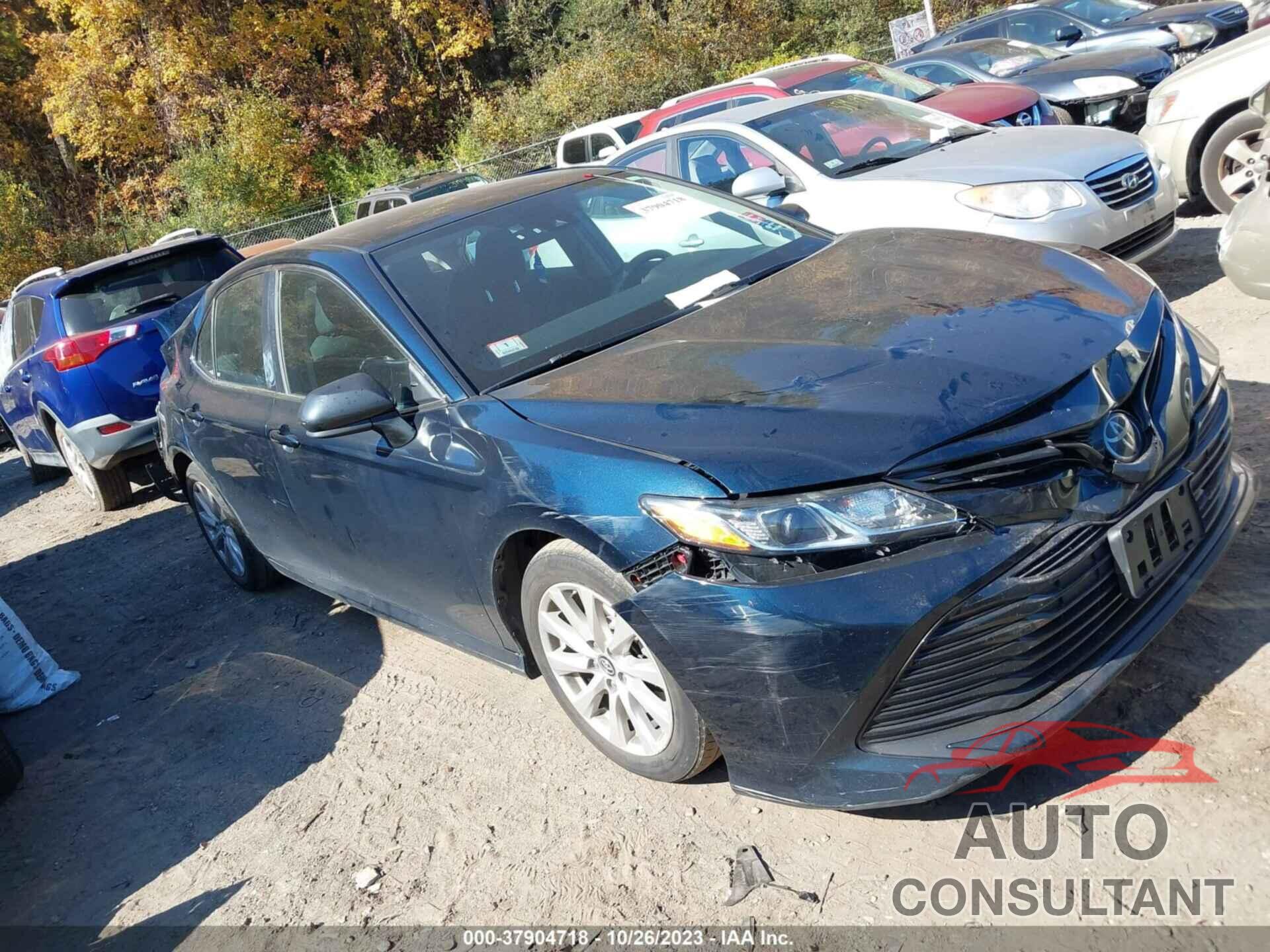 TOYOTA CAMRY 2019 - 4T1B11HK6KU256202