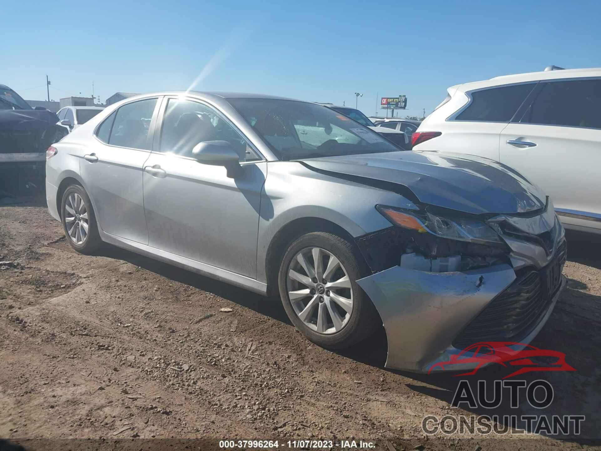 TOYOTA CAMRY 2019 - 4T1B11HK4KU794073