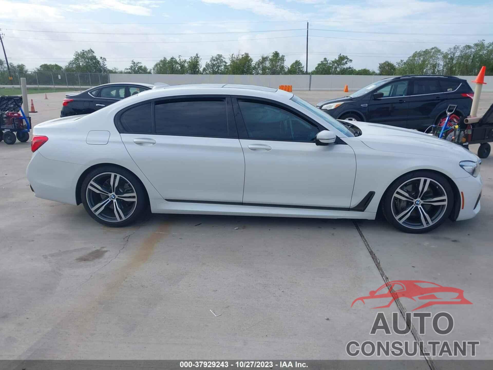 BMW 7 SERIES 2019 - WBA7E2C50KB454143