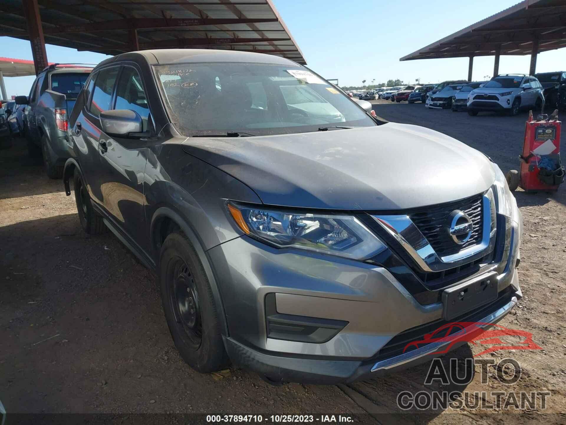 NISSAN ROGUE 2017 - KNMAT2MT4HP570226