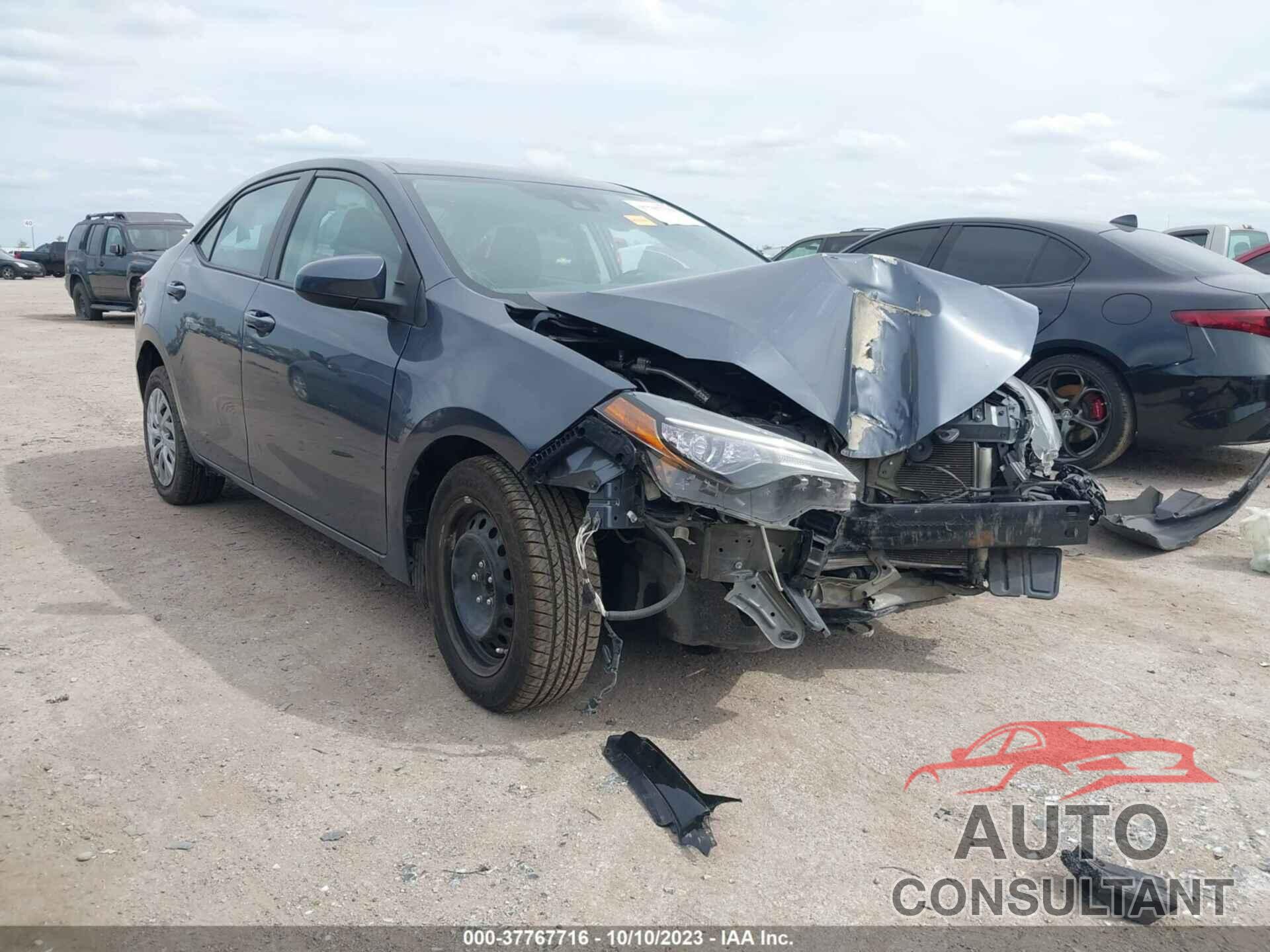 TOYOTA COROLLA 2017 - 5YFBURHE8HP576888