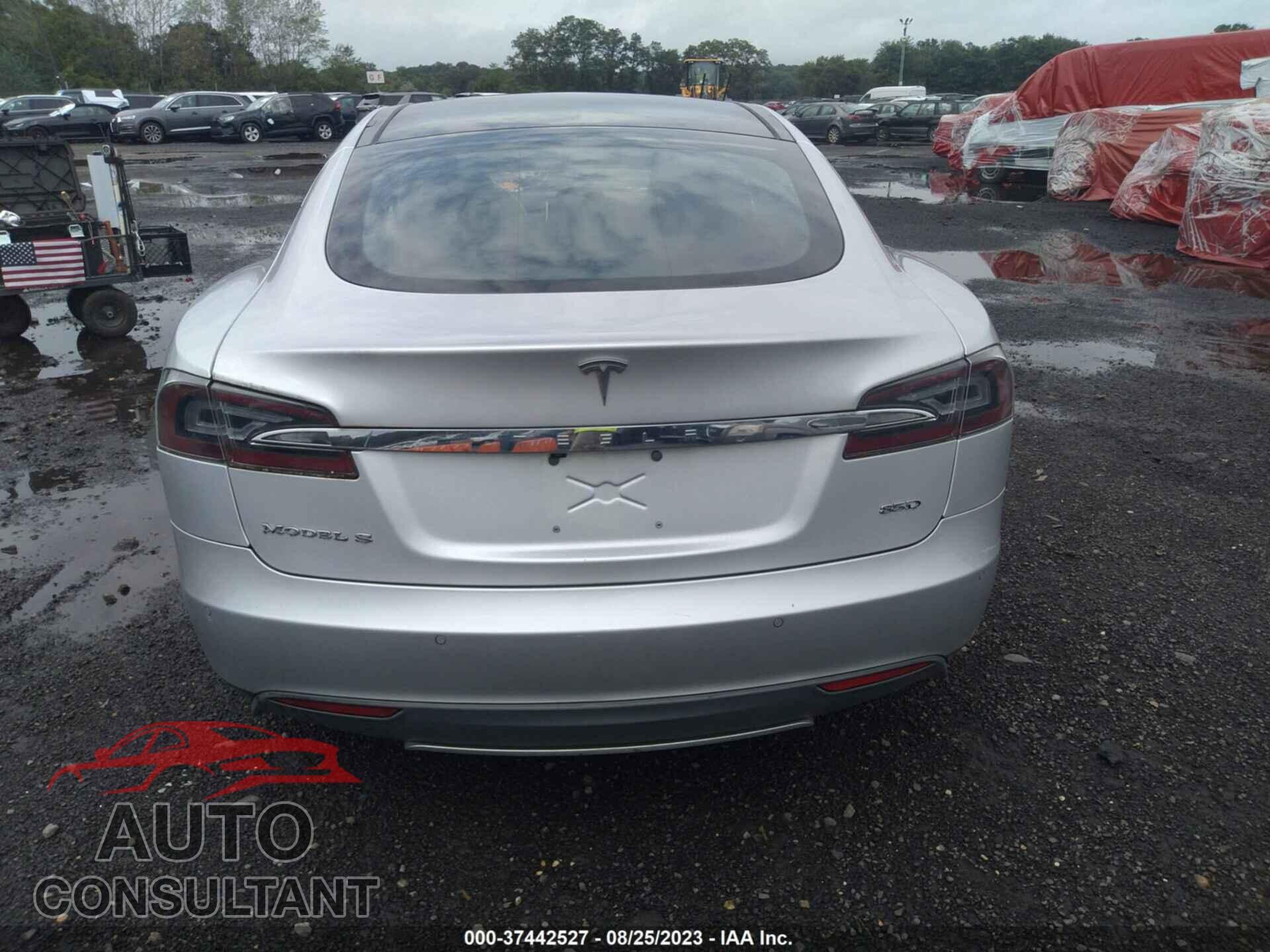 TESLA MODEL S 2015 - 5YJSA1H2XFF081407