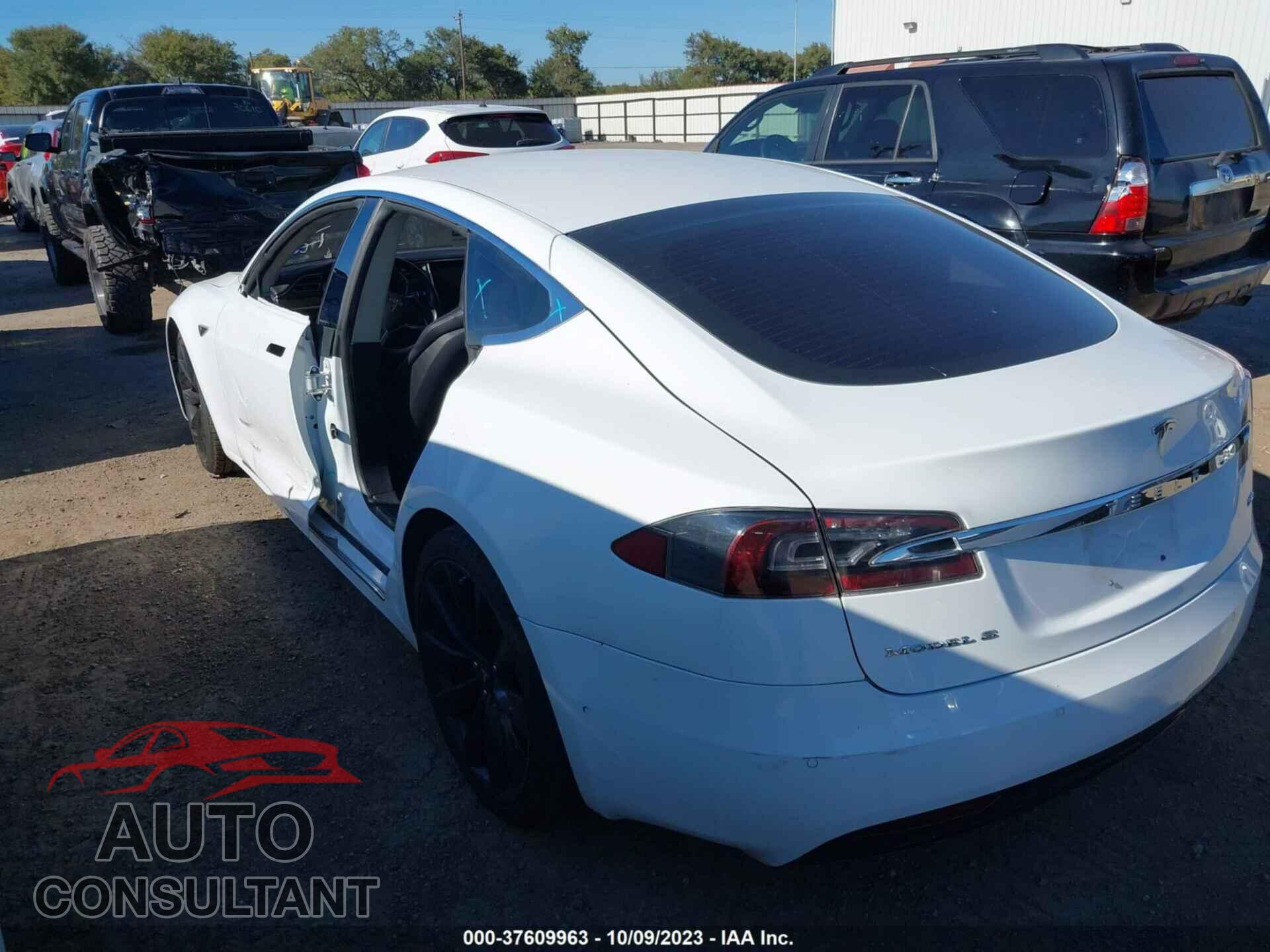 TESLA MODEL S 2016 - 5YJSA1E28GF147636