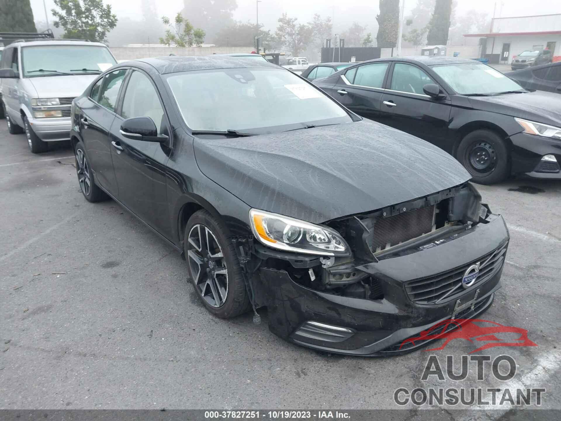 VOLVO S60 2017 - YV126MFLXH2420536