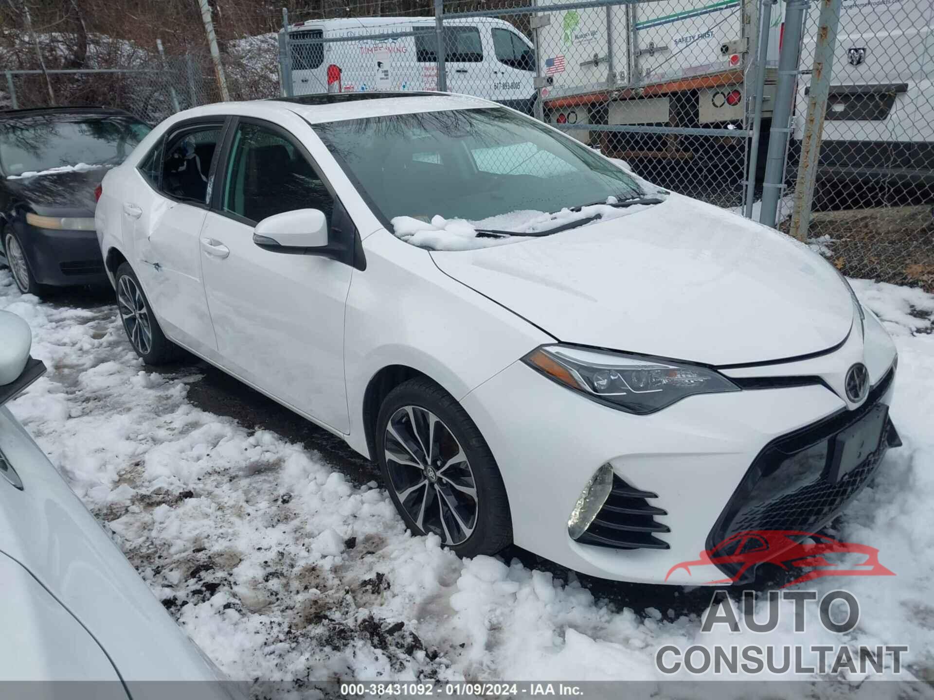 TOYOTA COROLLA 2018 - 2T1BURHE8JC066983