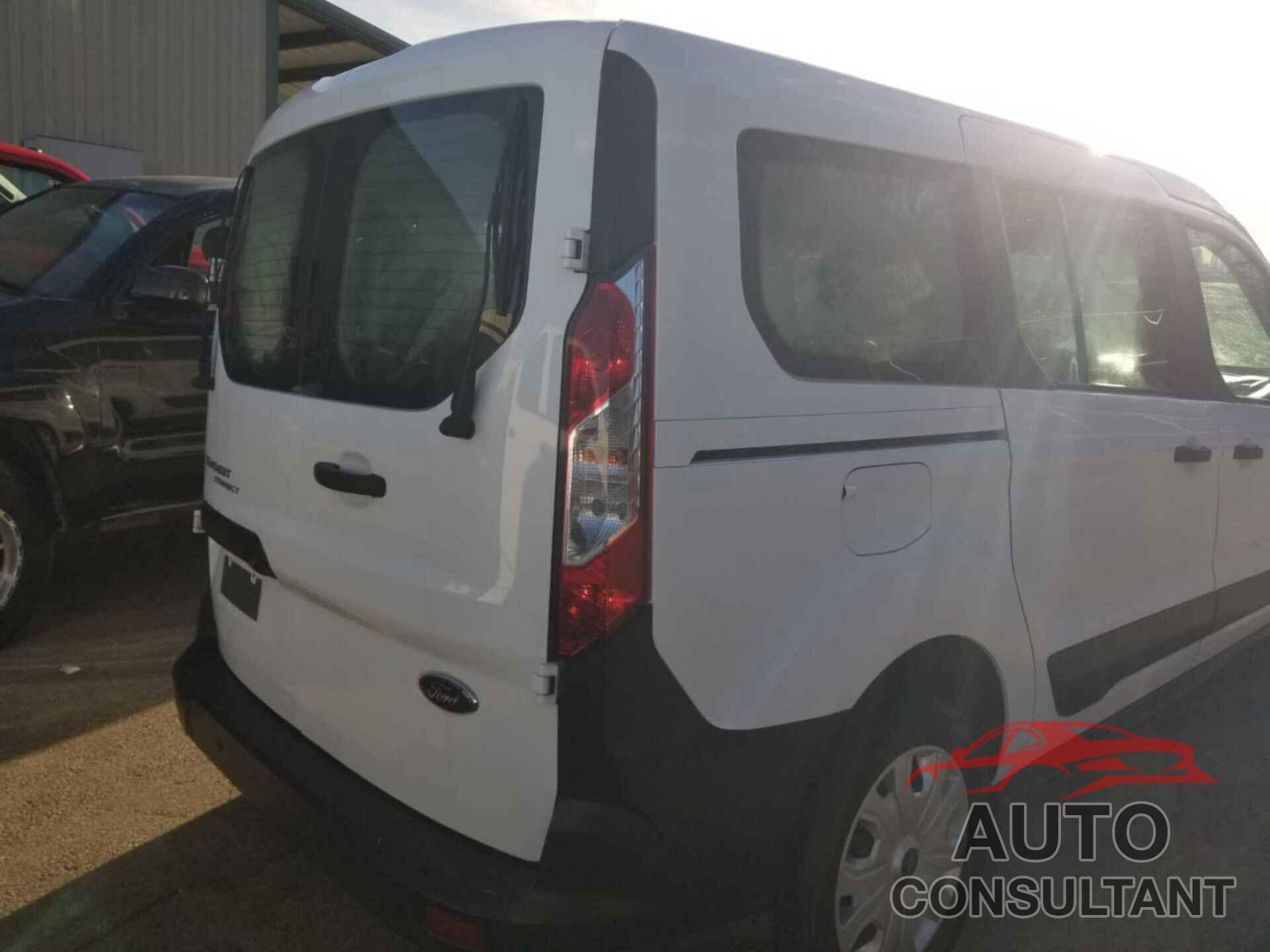 FORD TRANSIT CONNECT 2019 - NM0GS9E23K1395549