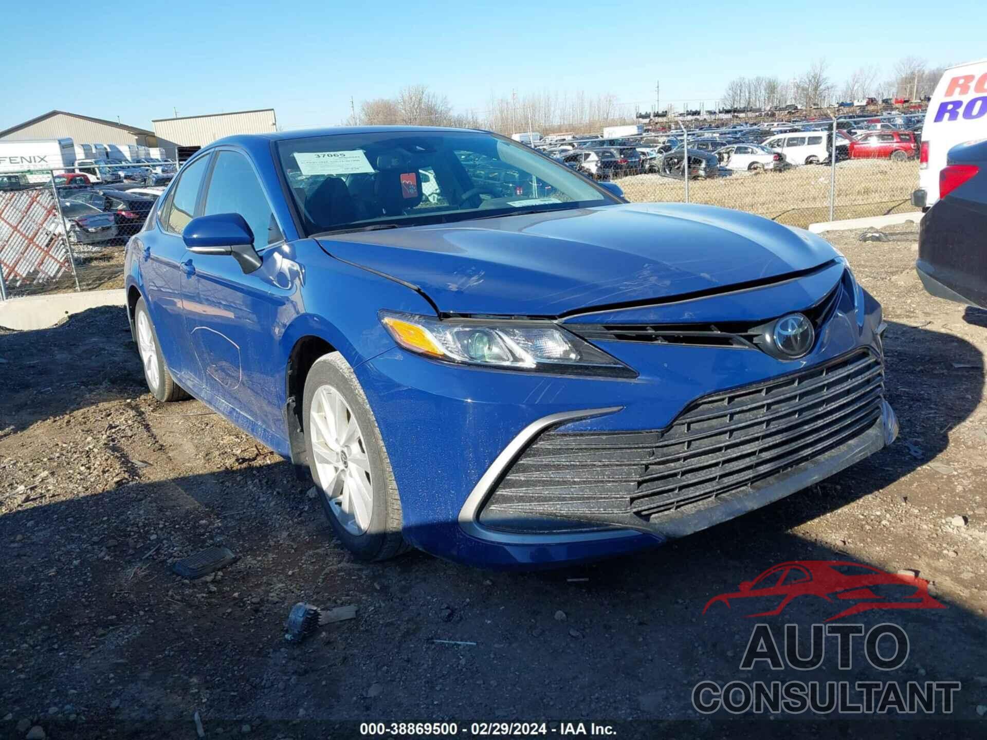TOYOTA CAMRY 2023 - 4T1R11AK8PU088658