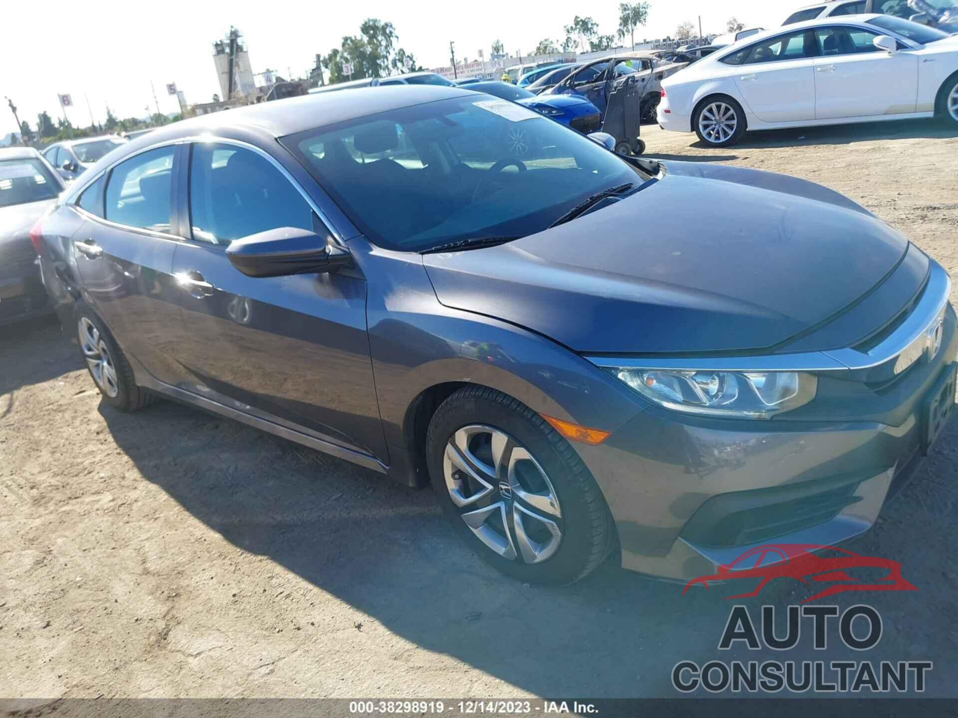 HONDA CIVIC 2018 - 2HGFC2F56JH534005