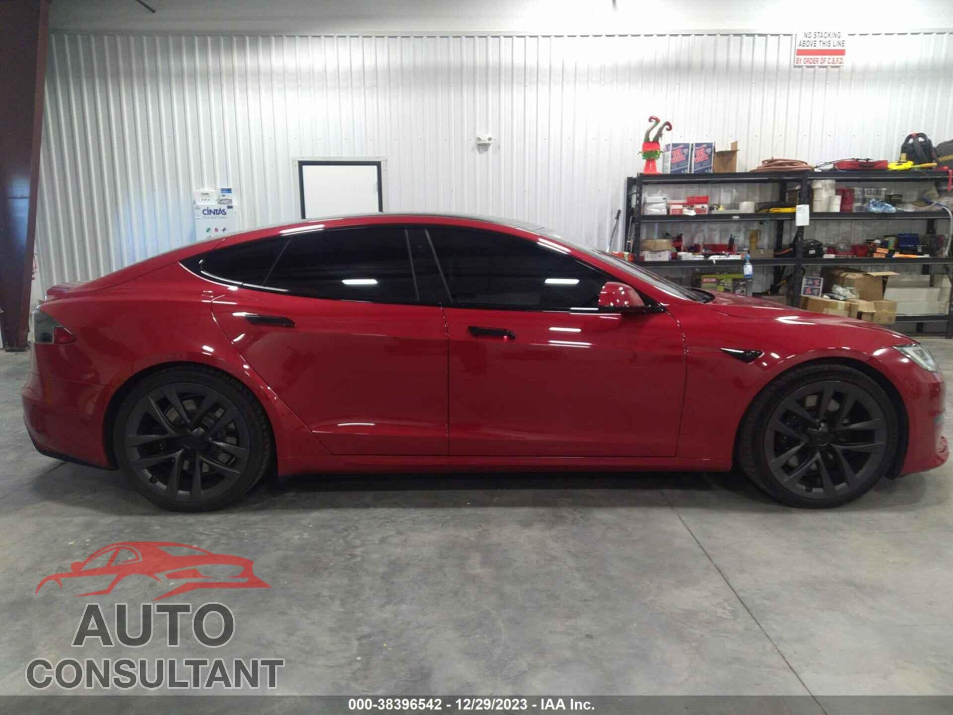 TESLA MODEL S 2021 - 5YJSA1E53MF434520