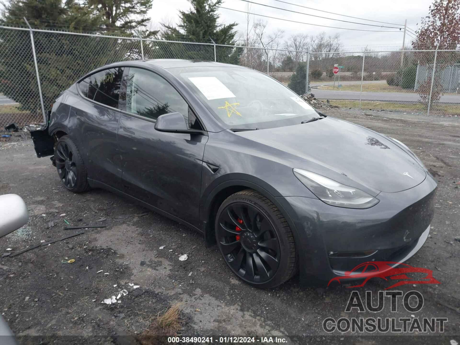 TESLA MODEL Y 2023 - 7SAYGDEF8PF840240