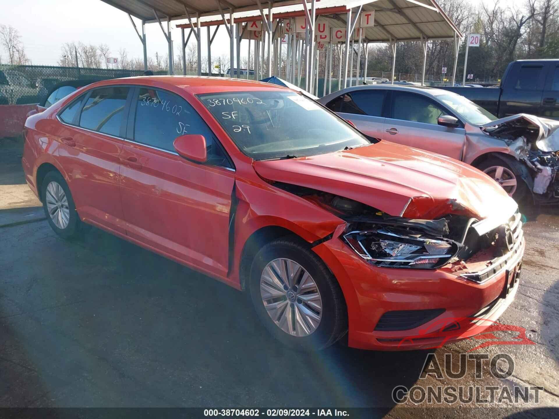 VOLKSWAGEN JETTA 2019 - 3VWC57BU1KM055982