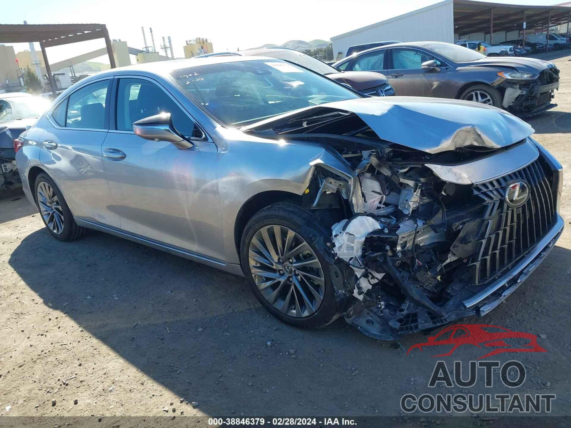 LEXUS ES 300H 2024 - 58AEA1C14RU042498