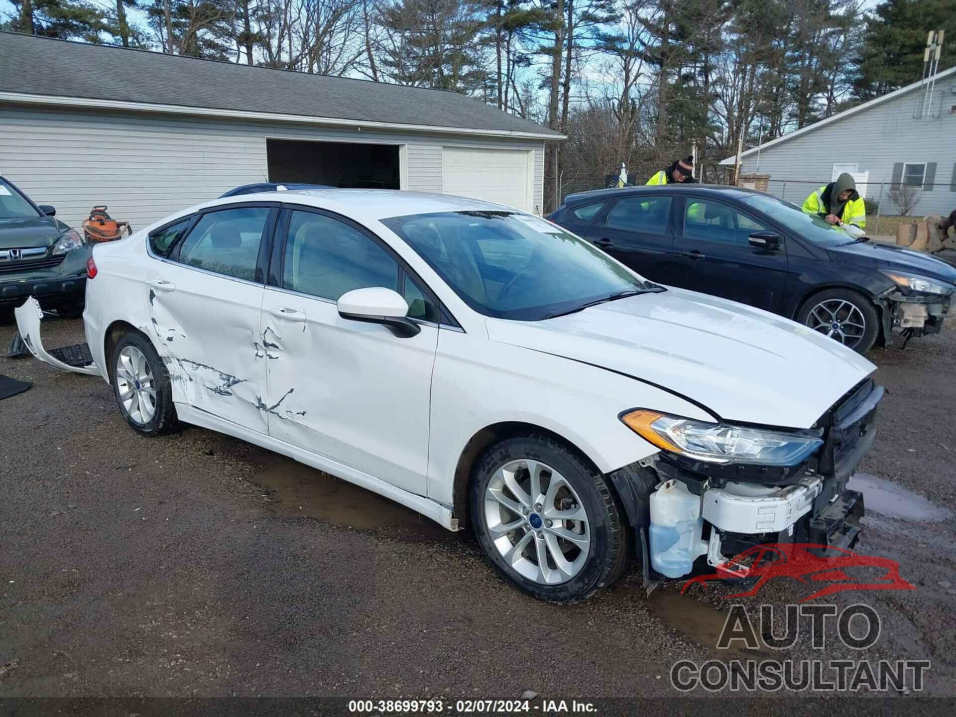 FORD FUSION HYBRID 2019 - 3FA6P0LU8KR240944