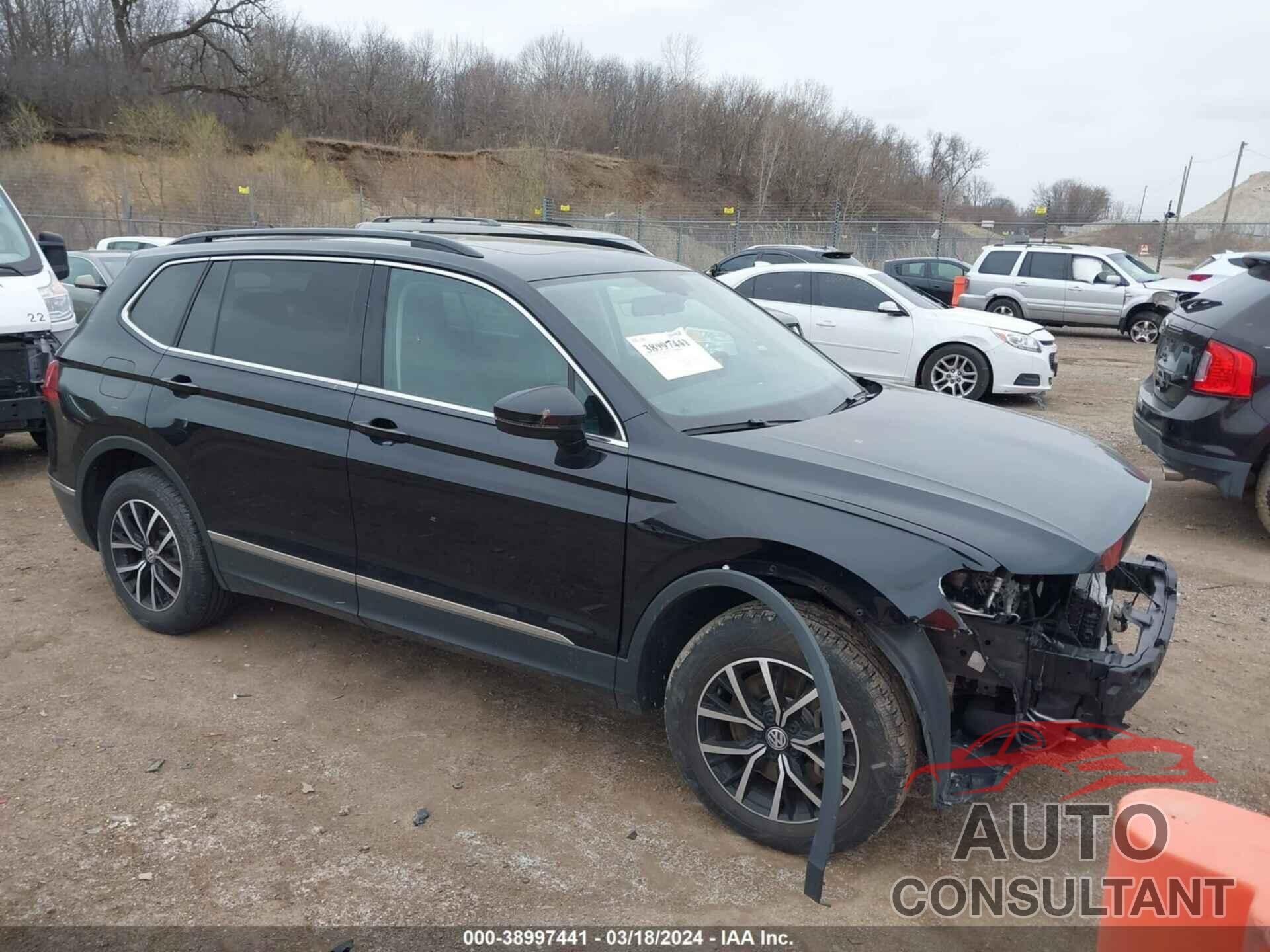 VOLKSWAGEN TIGUAN 2021 - 3VV2B7AX4MM141004