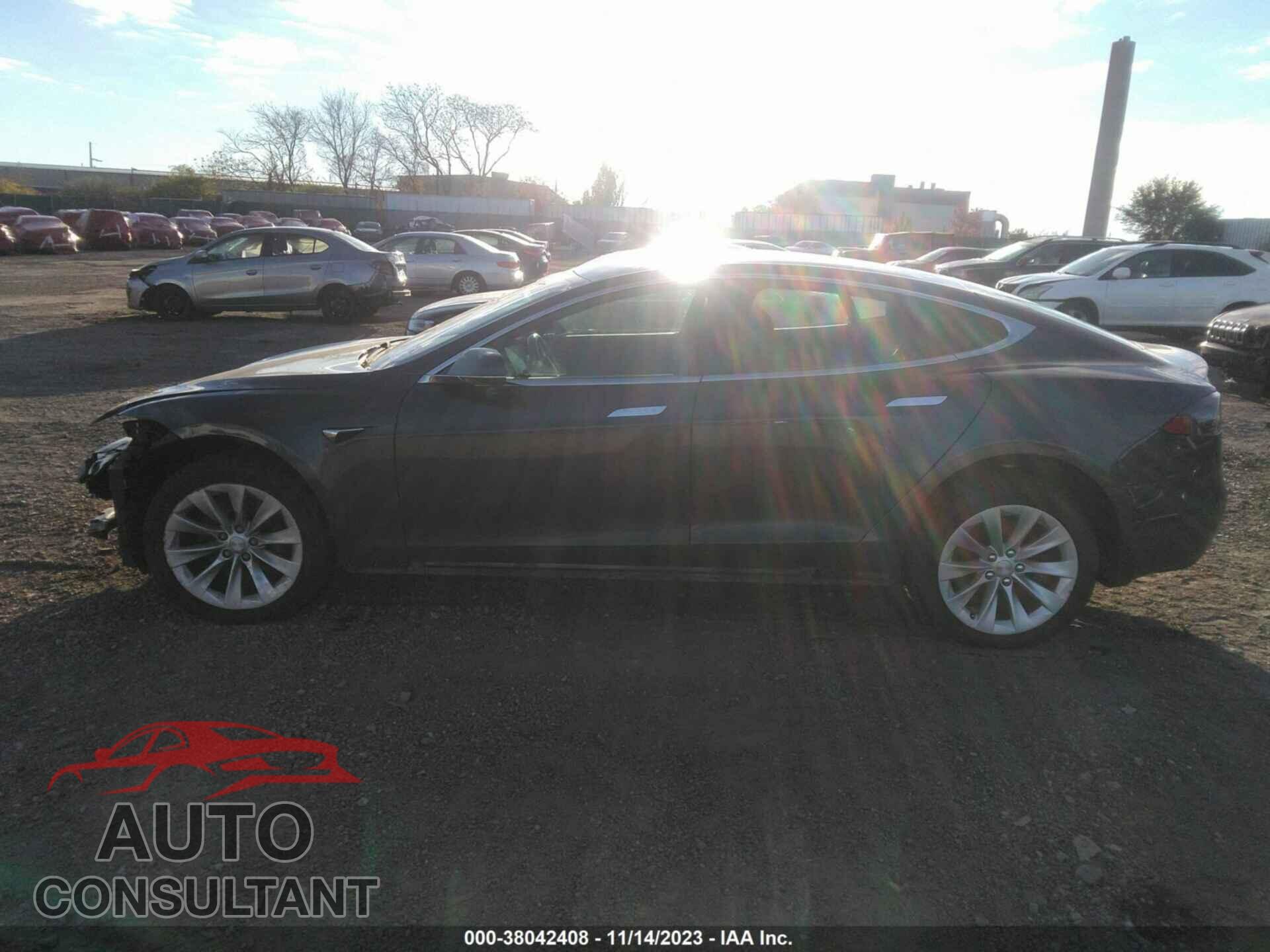 TESLA MODEL S 2019 - 5YJSA1E23KF339992