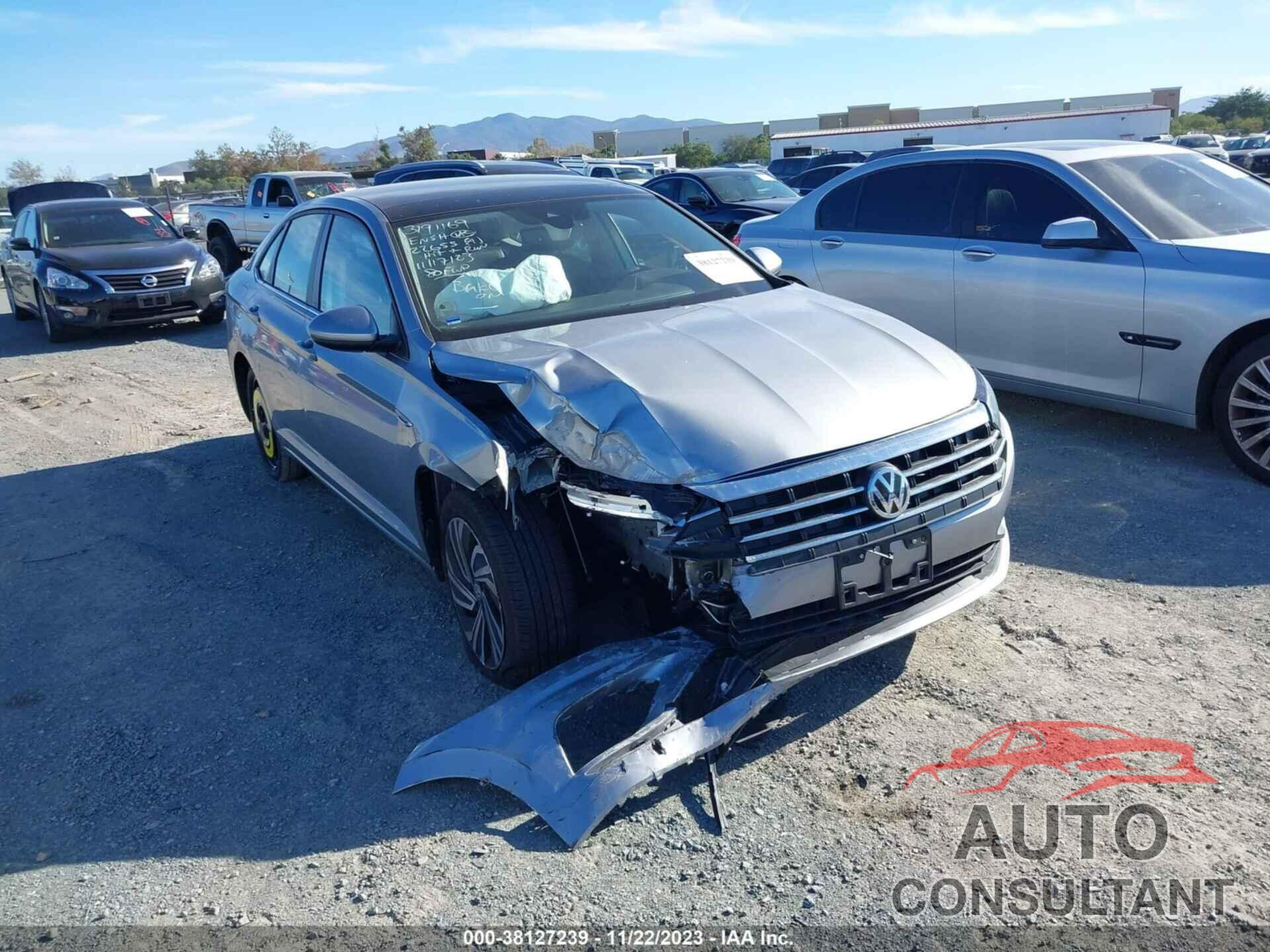 VOLKSWAGEN JETTA 2021 - 3VWE57BU1MM085821