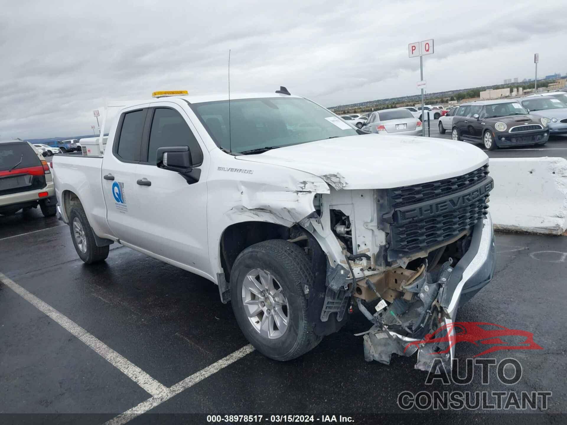 CHEVROLET SILVERADO 1500 2020 - 1GCRWAEF7LZ145240